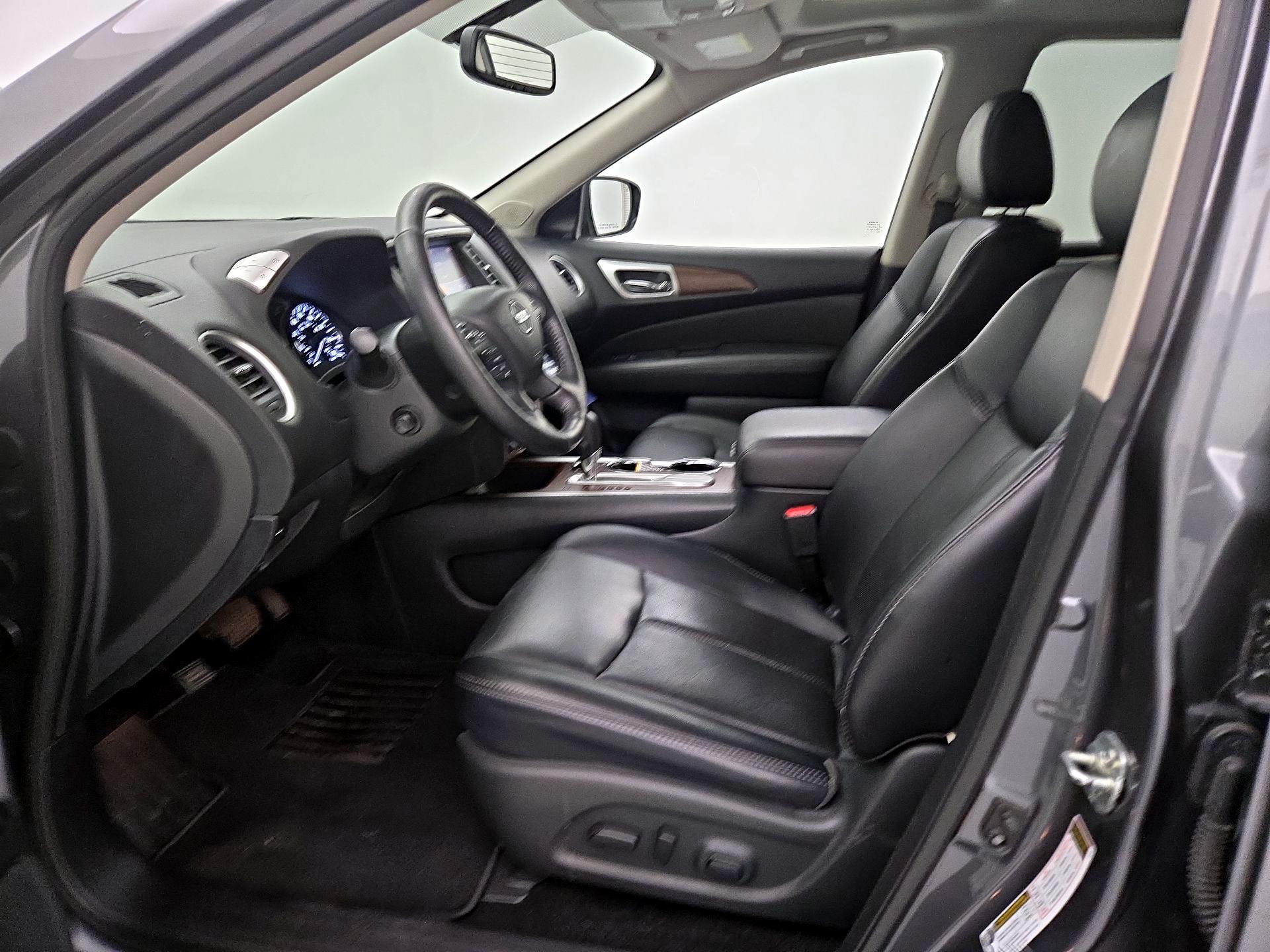 Thumbnail: 2019 Nissan Pathfinder - 11