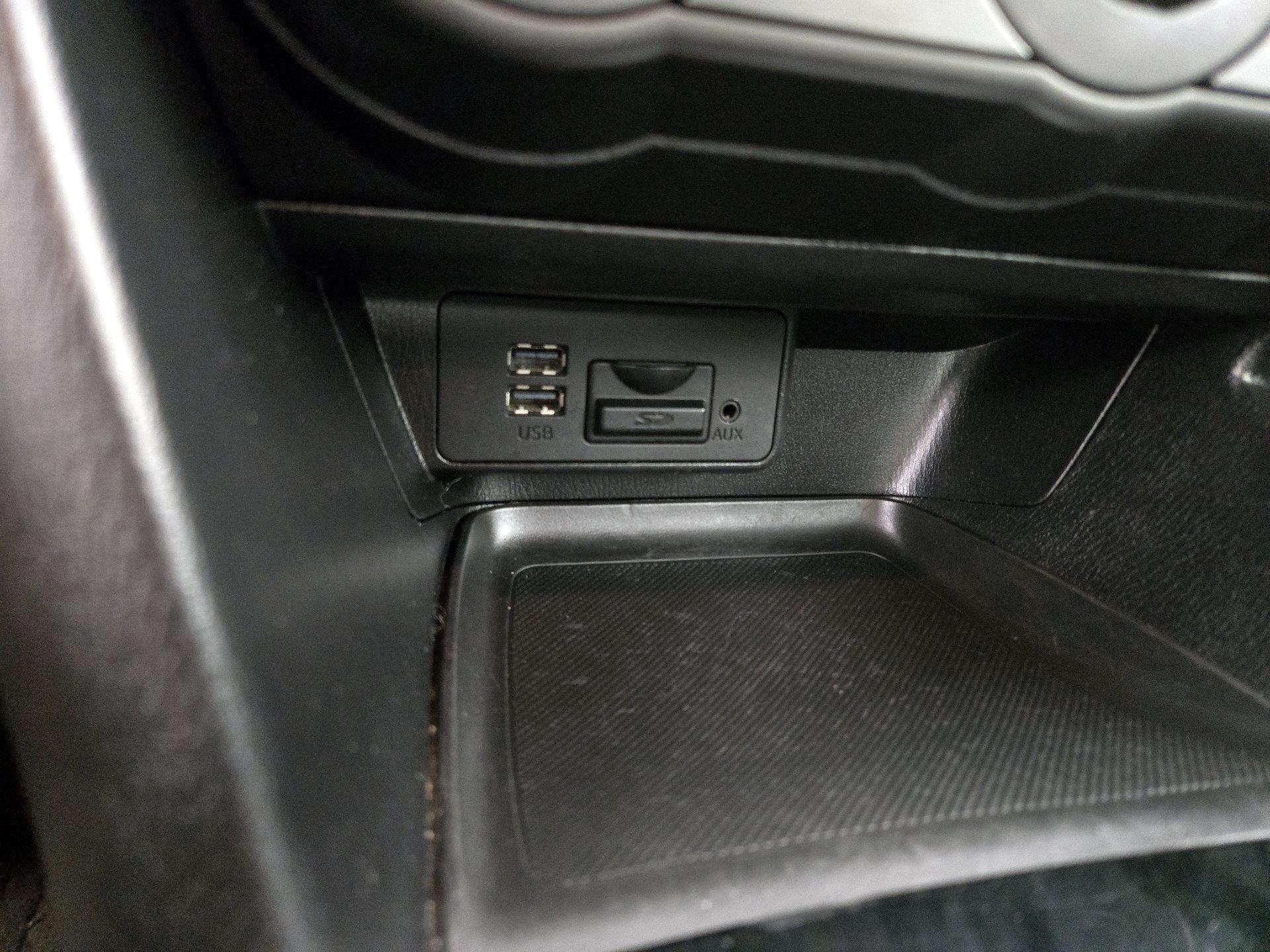 Thumbnail: 2015 Mazda Mazda3 - 17