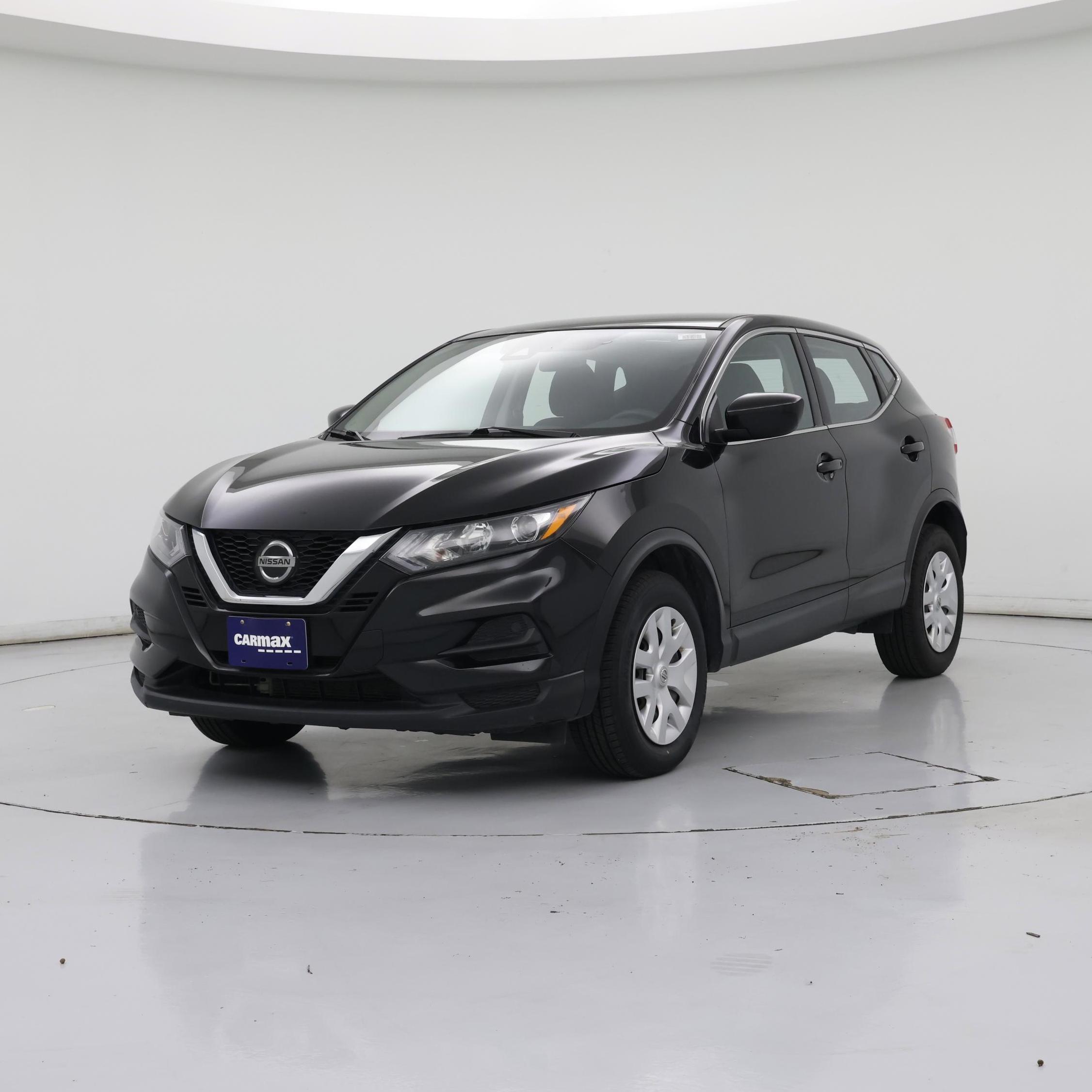 Thumbnail: 2020 Nissan Rogue Sport - 4