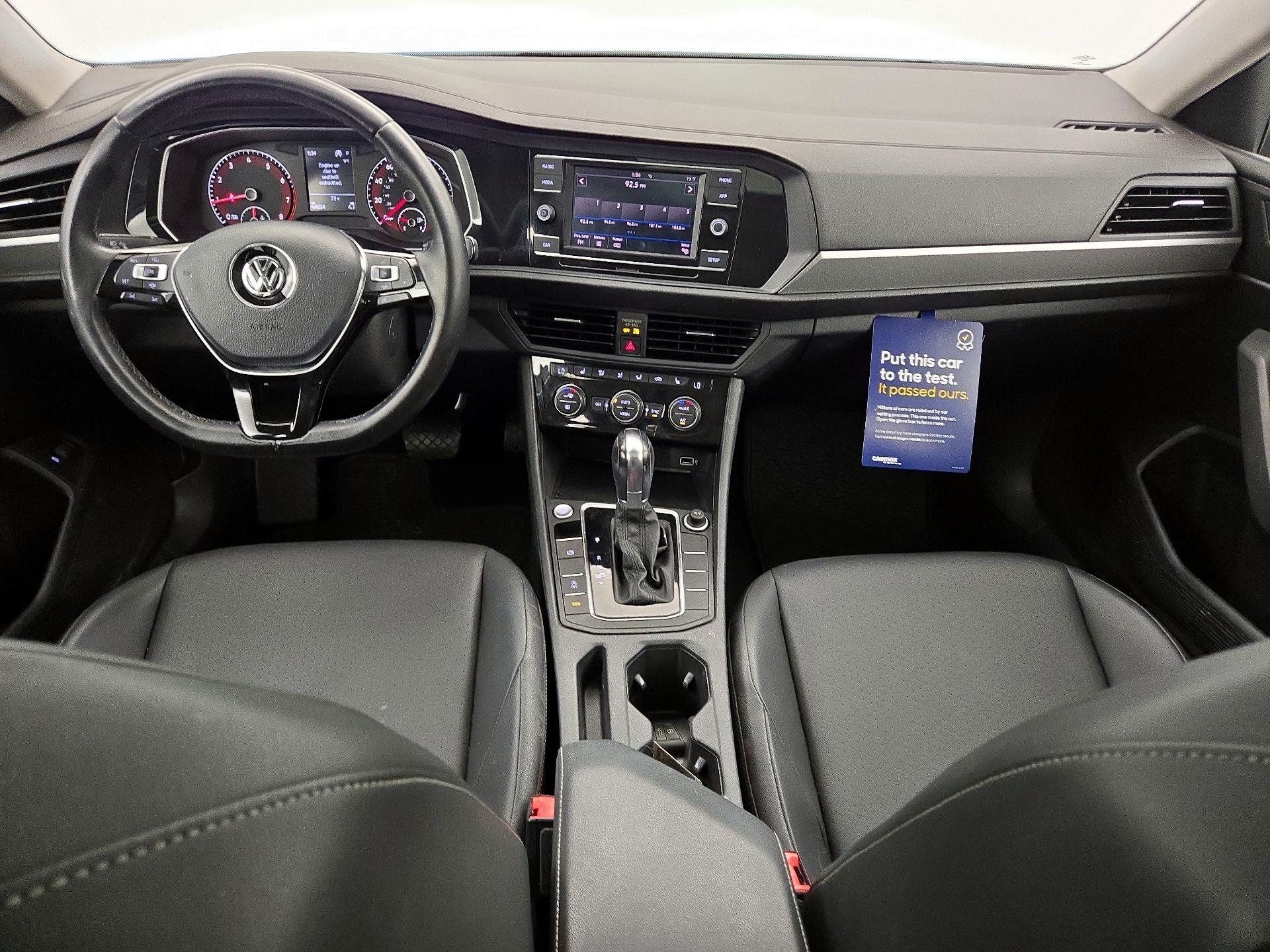 Thumbnail: 2019 Volkswagen Jetta - 9