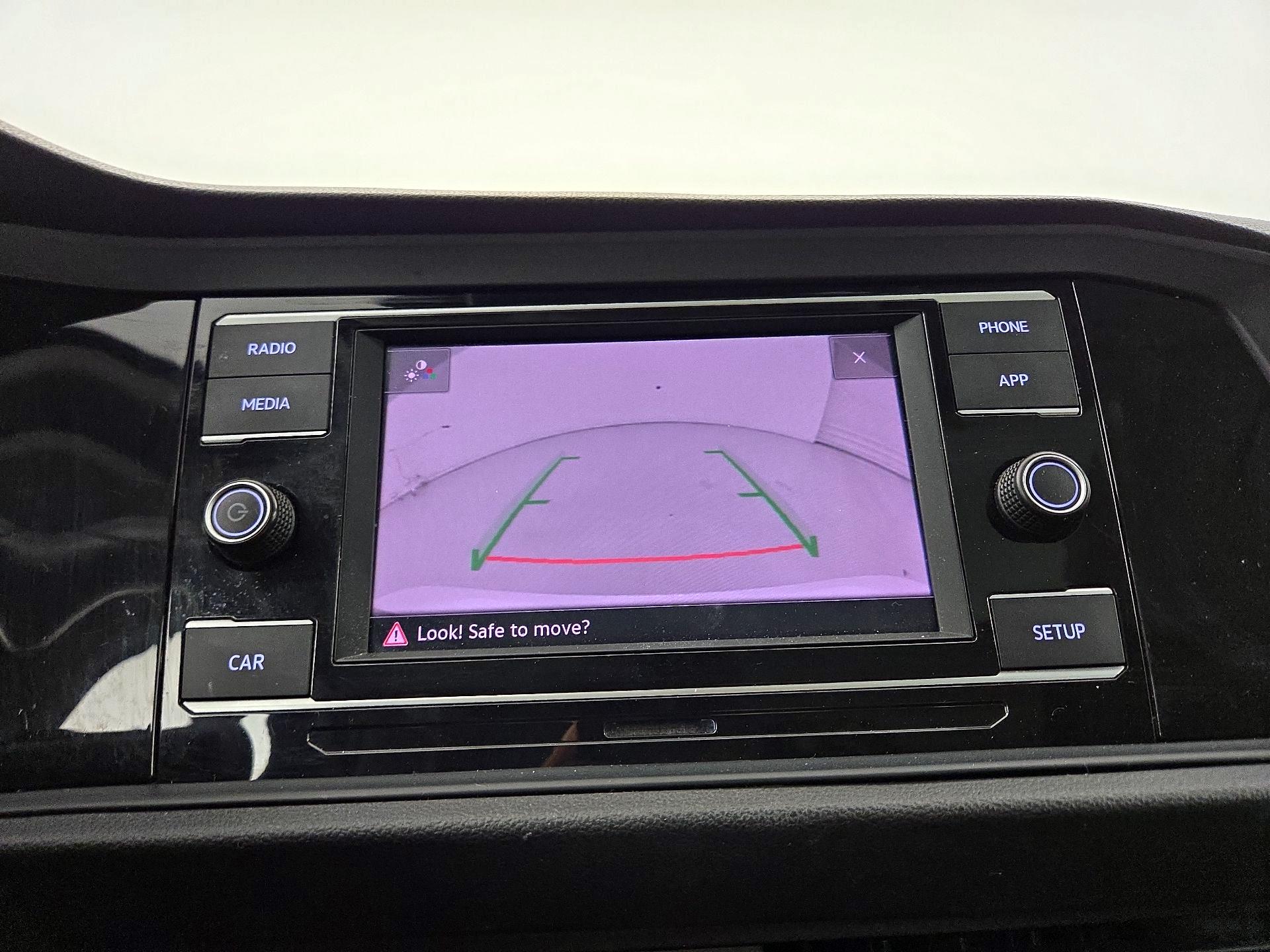 Thumbnail: 2019 Volkswagen Jetta - 14