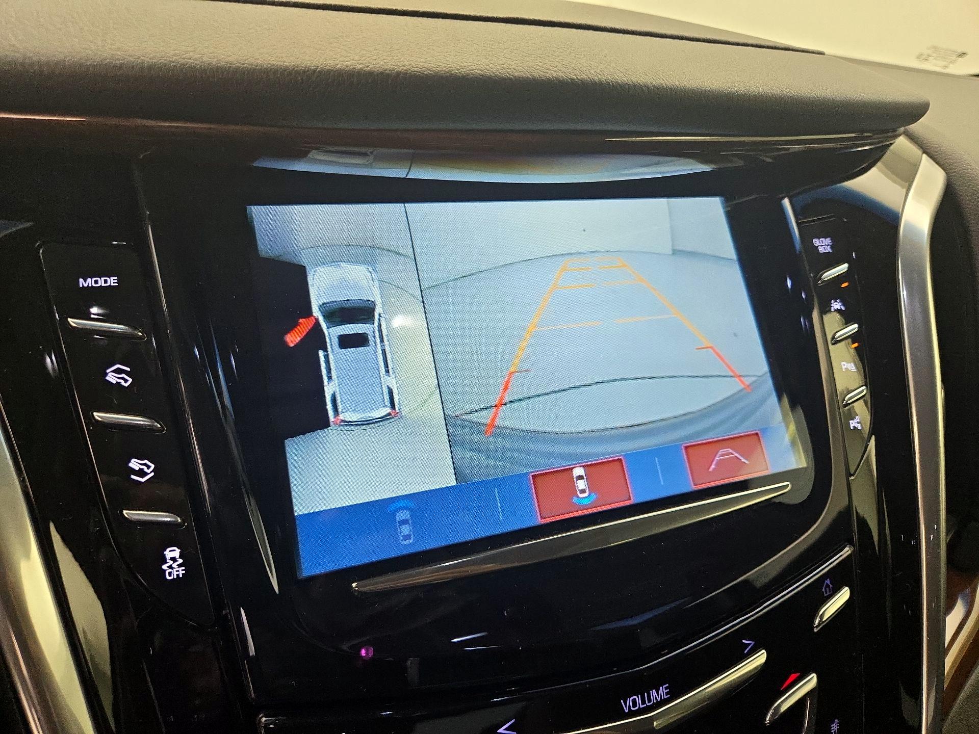 Thumbnail: 2019 Cadillac Escalade - 15