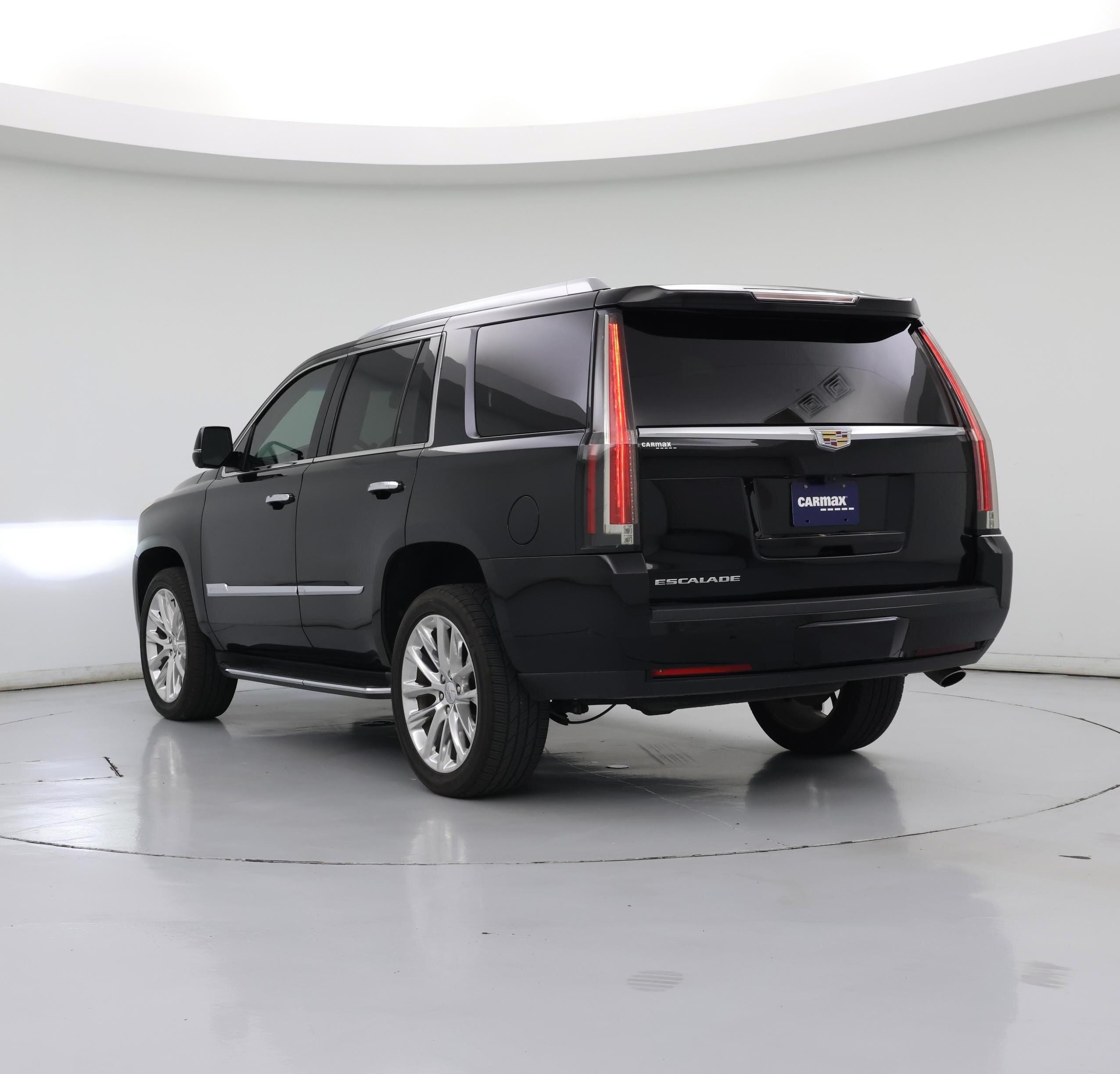 Thumbnail: 2019 Cadillac Escalade - 2