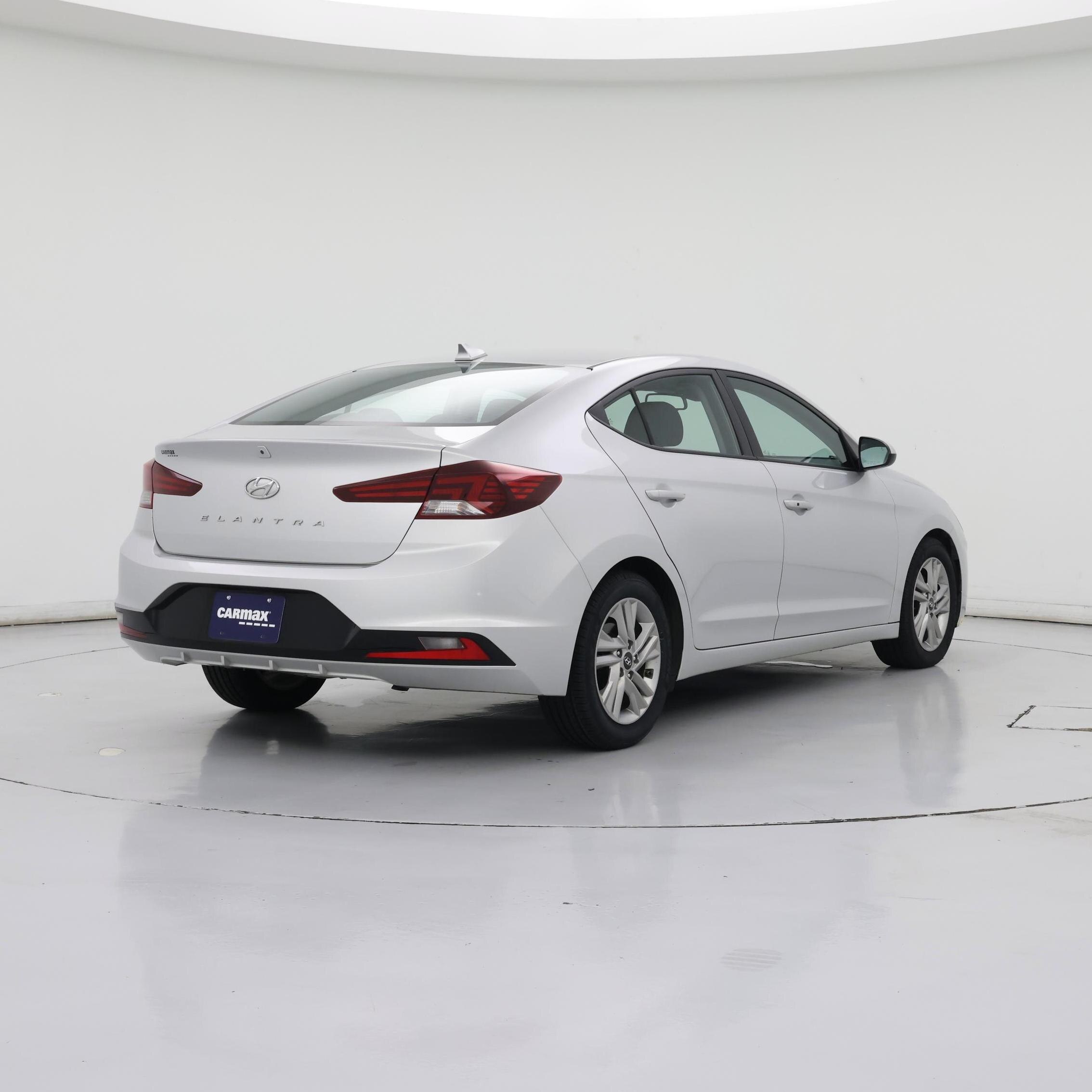 Thumbnail: 2020 Hyundai Elantra - 8
