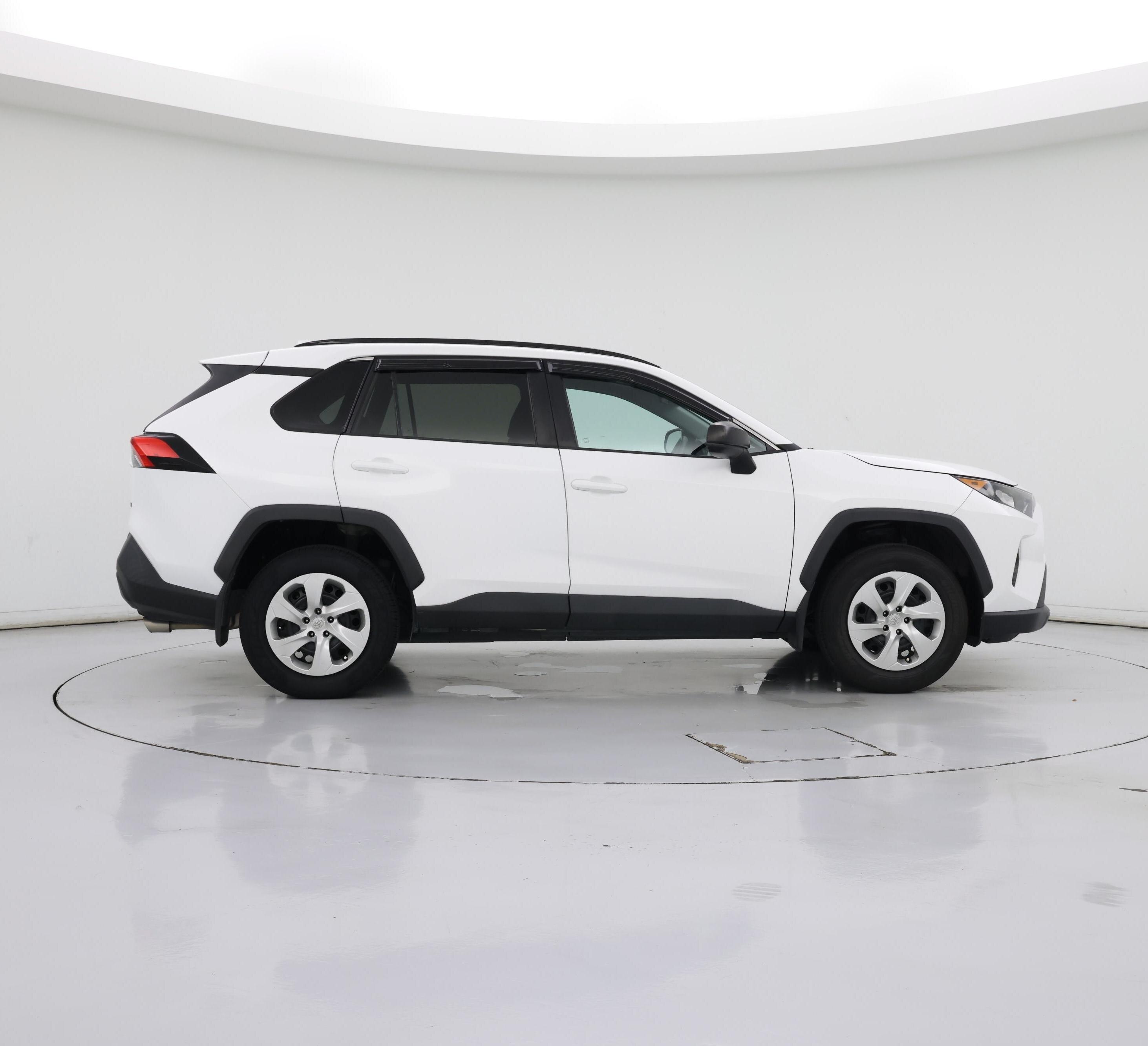 Thumbnail: 2021 Toyota RAV4 - 7