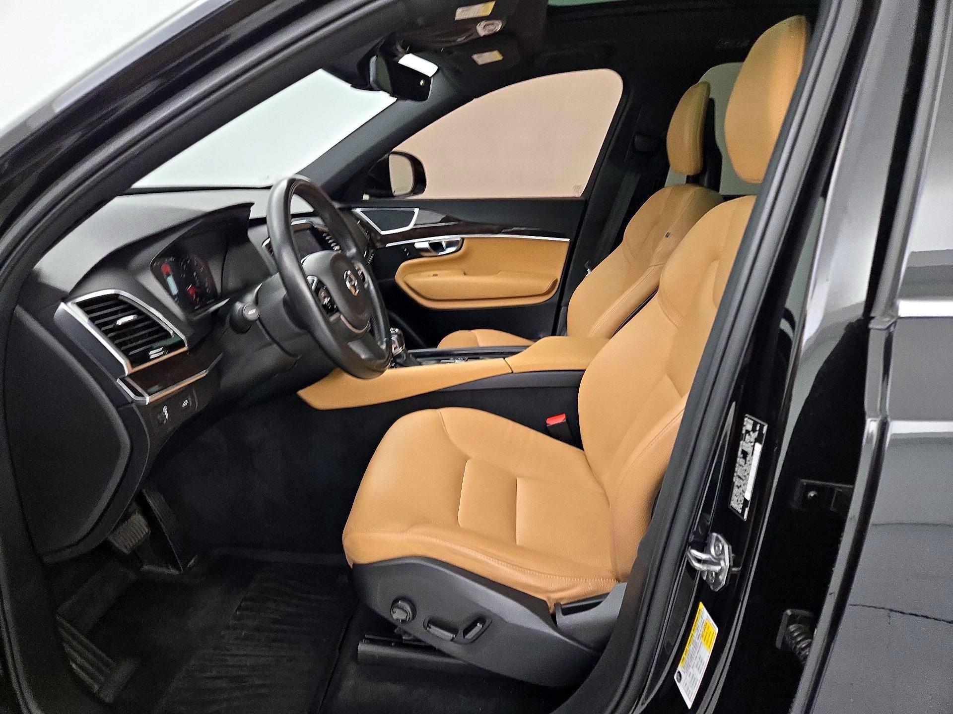Thumbnail: 2018 Volvo XC90 - 11