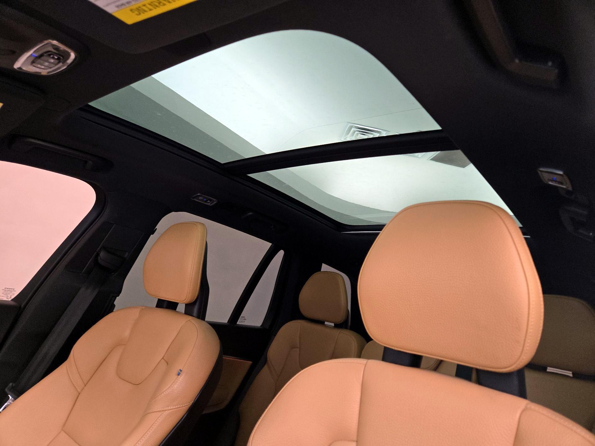 Thumbnail: 2018 Volvo XC90 - 20