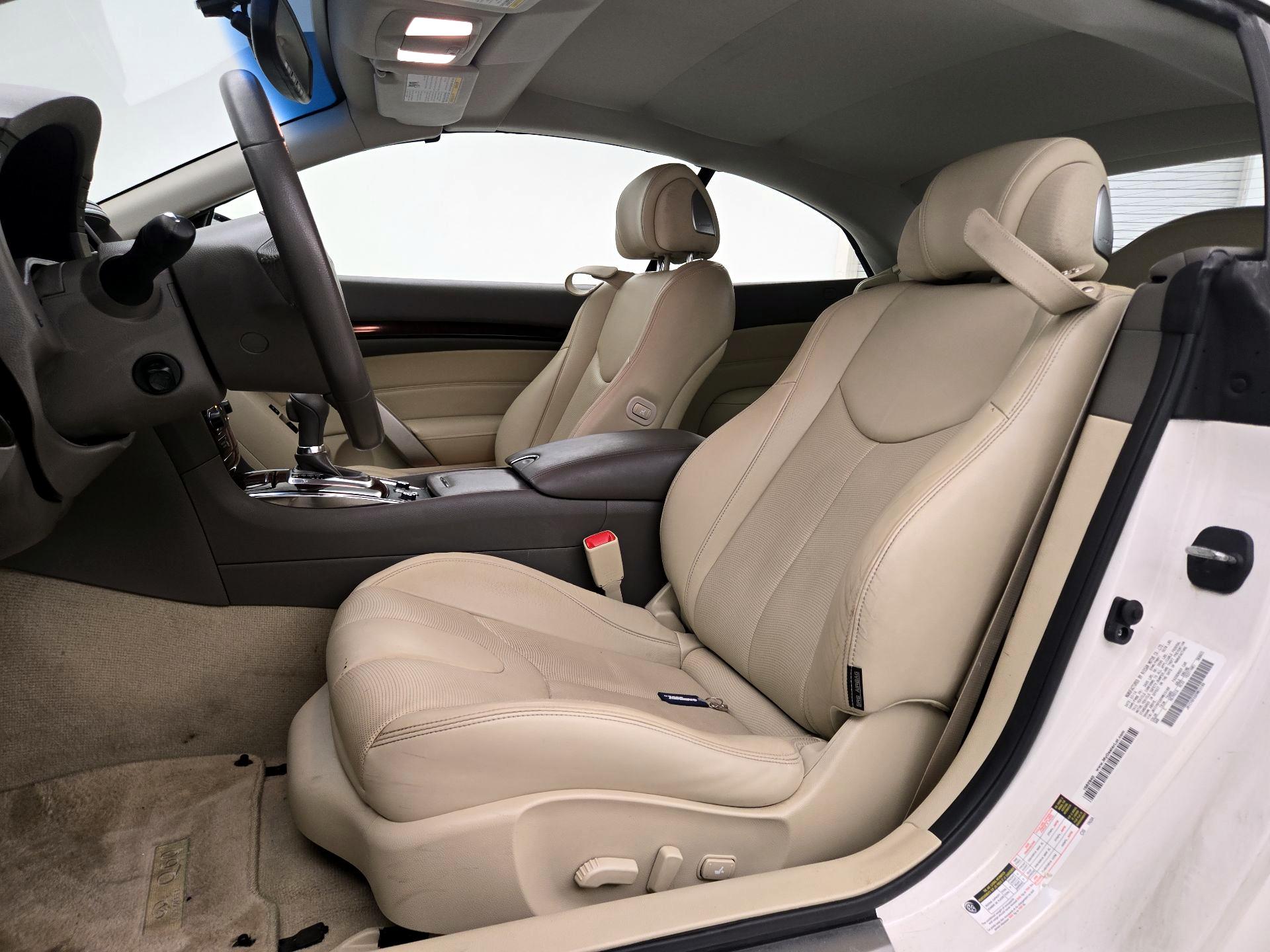 Thumbnail: 2015 INFINITI Q60 - 11