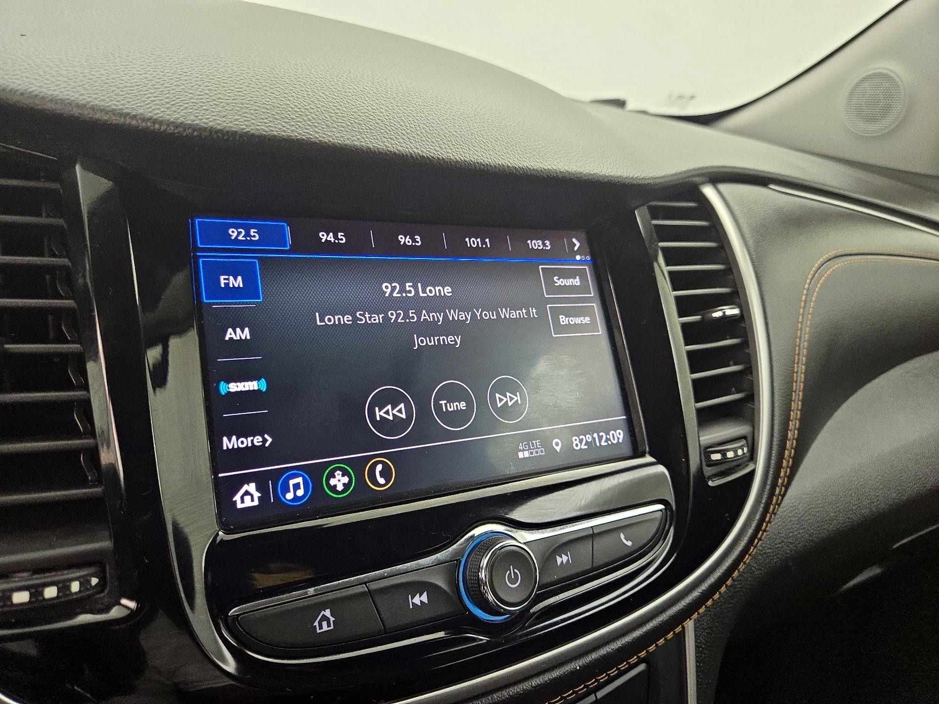 Thumbnail: 2021 Chevrolet Trax - 15
