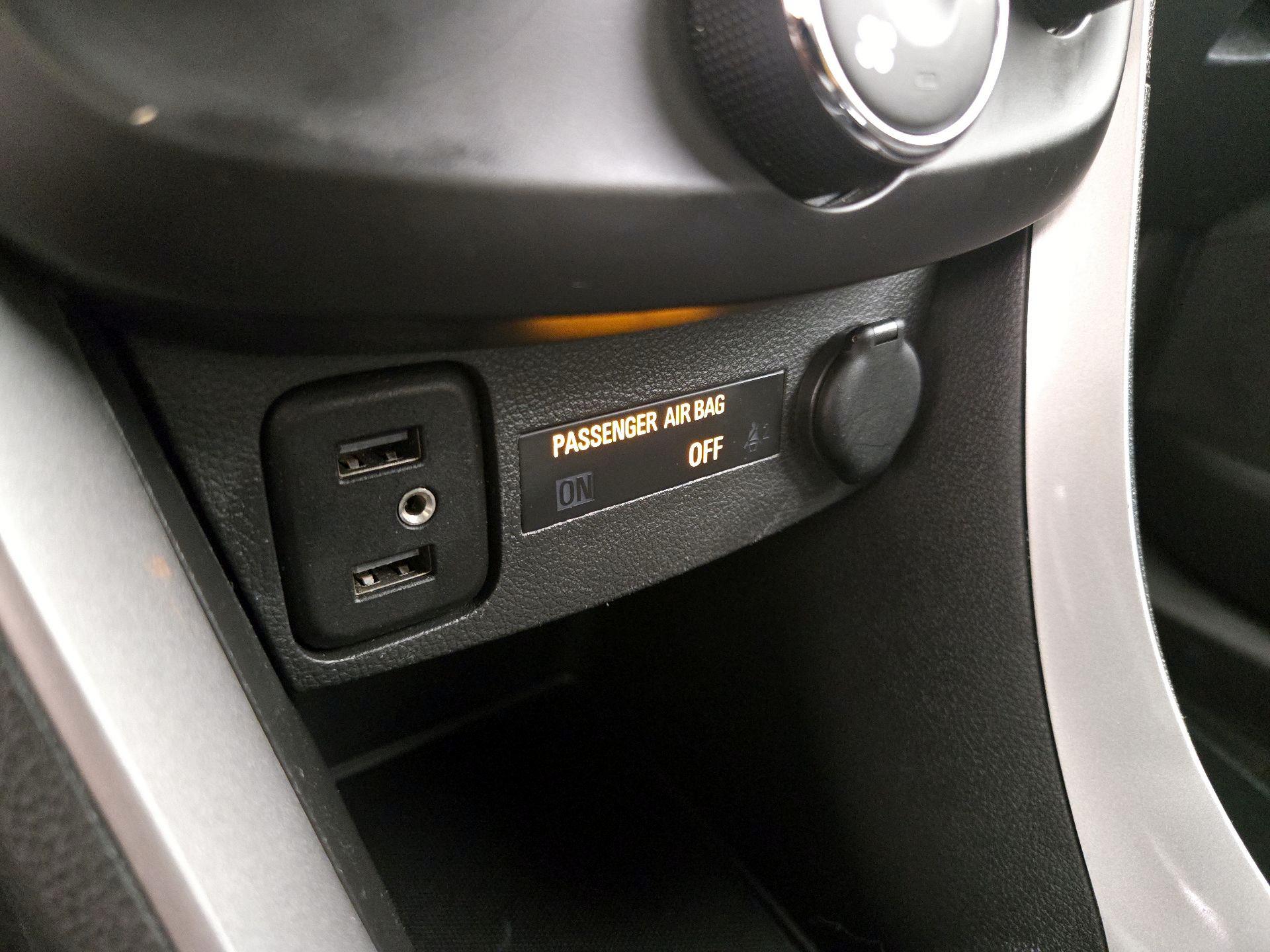 Thumbnail: 2021 Chevrolet Trax - 18
