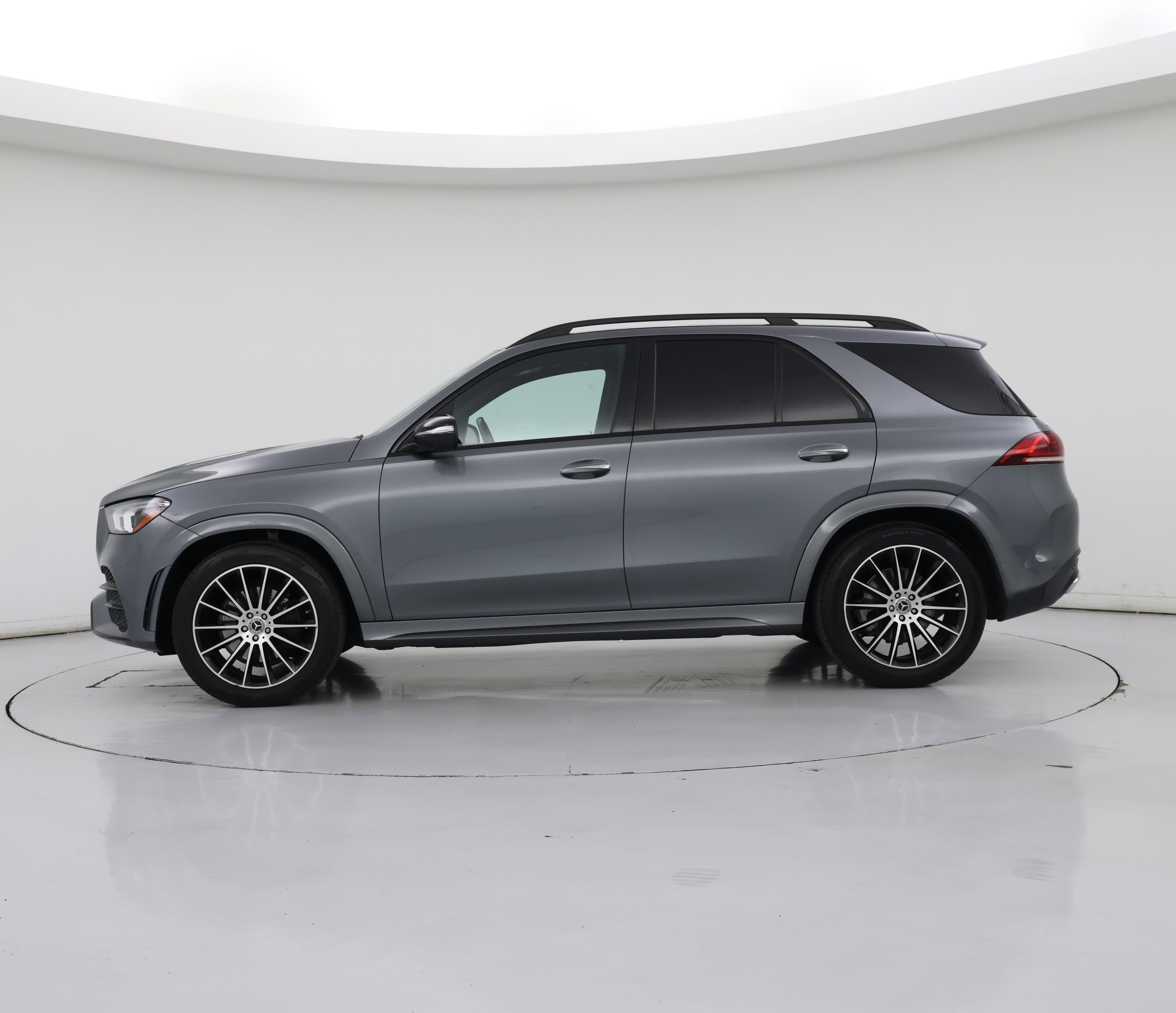 Thumbnail: 2020 Mercedes-Benz GLE - 3