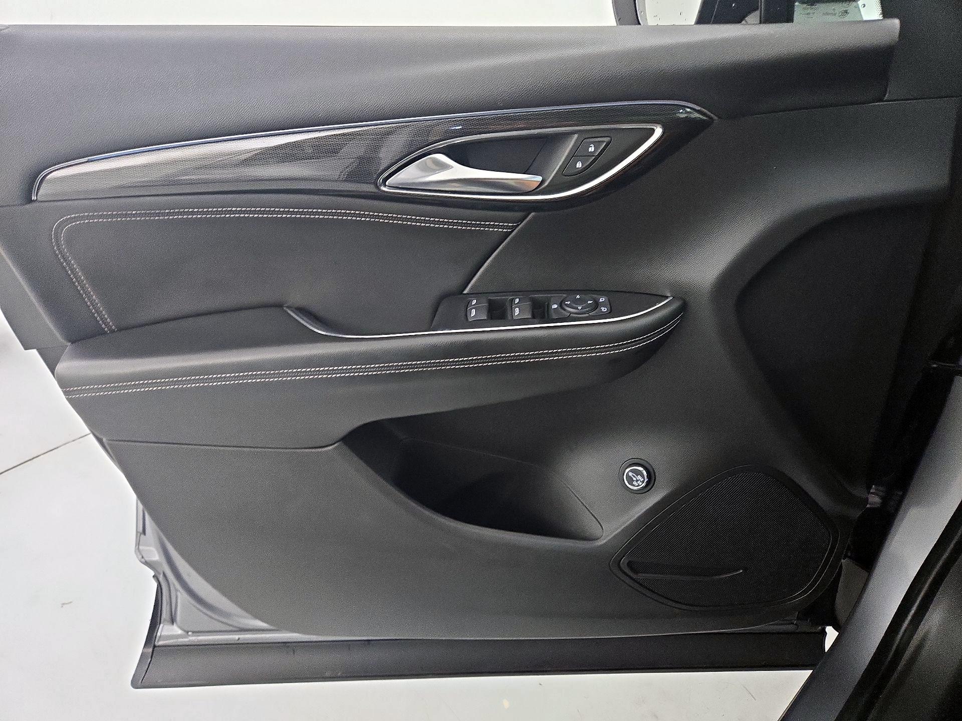 Thumbnail: 2021 Buick Envision - 12