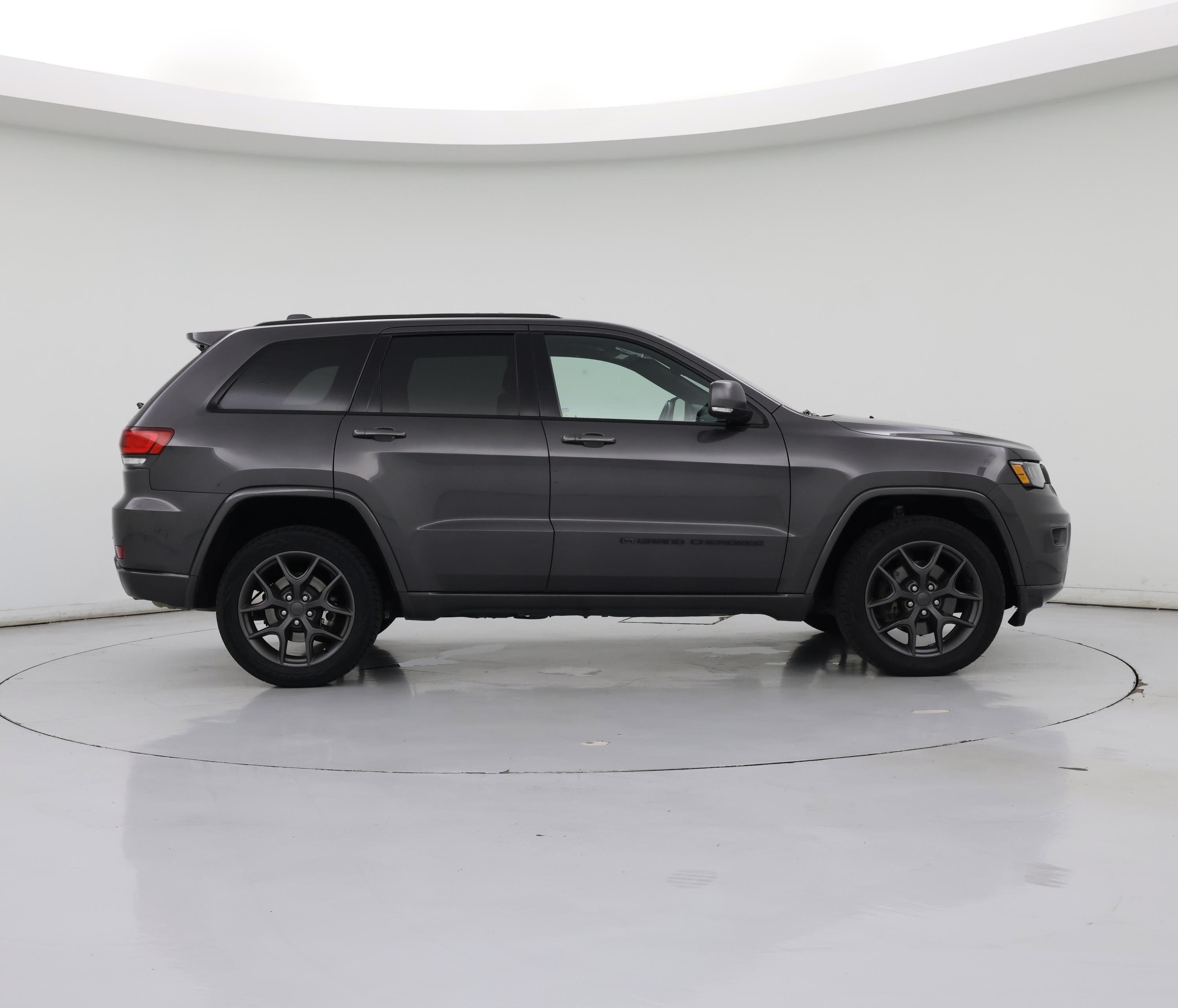 Thumbnail: 2021 Jeep Grand Cherokee - 7