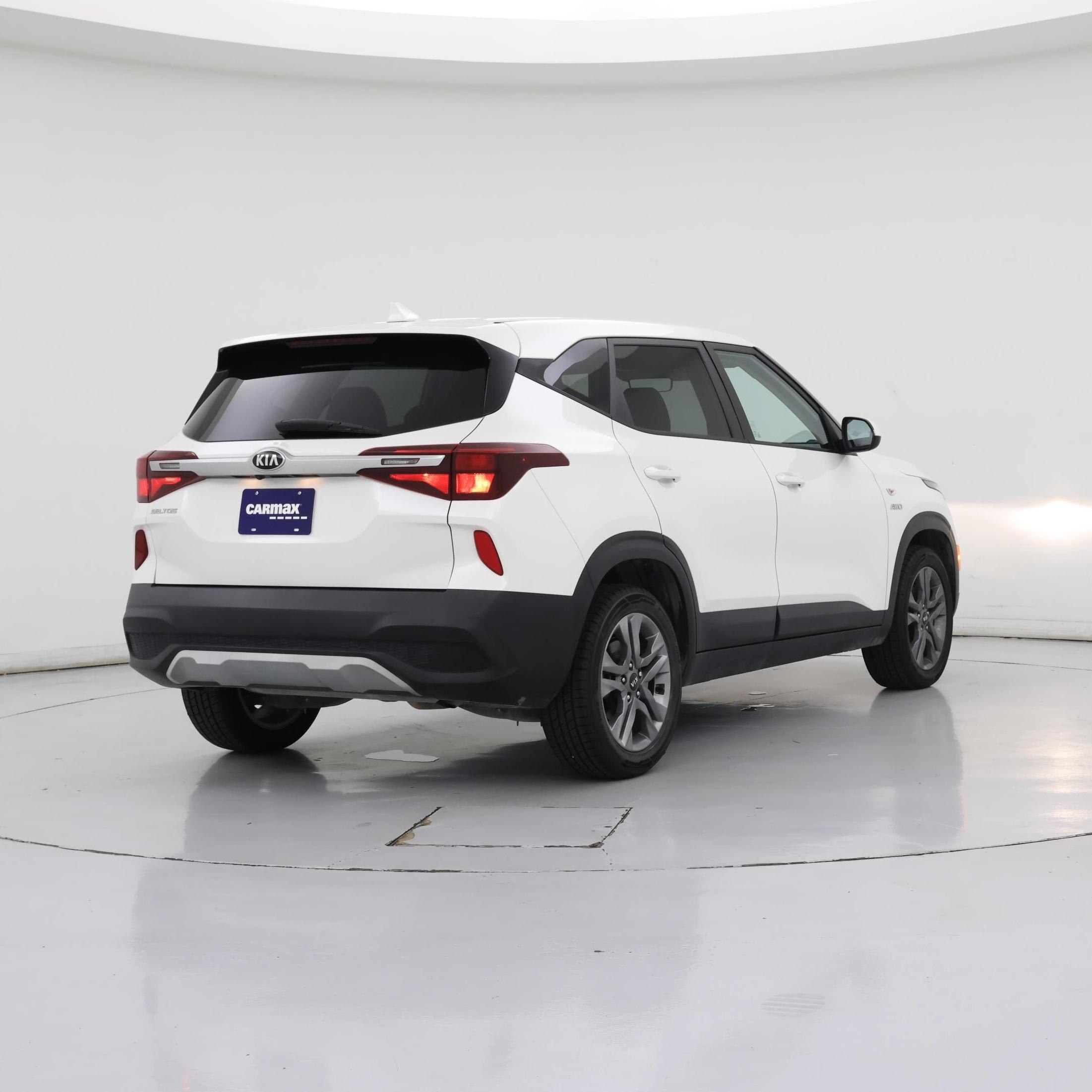 Thumbnail: 2021 Kia Seltos - 8