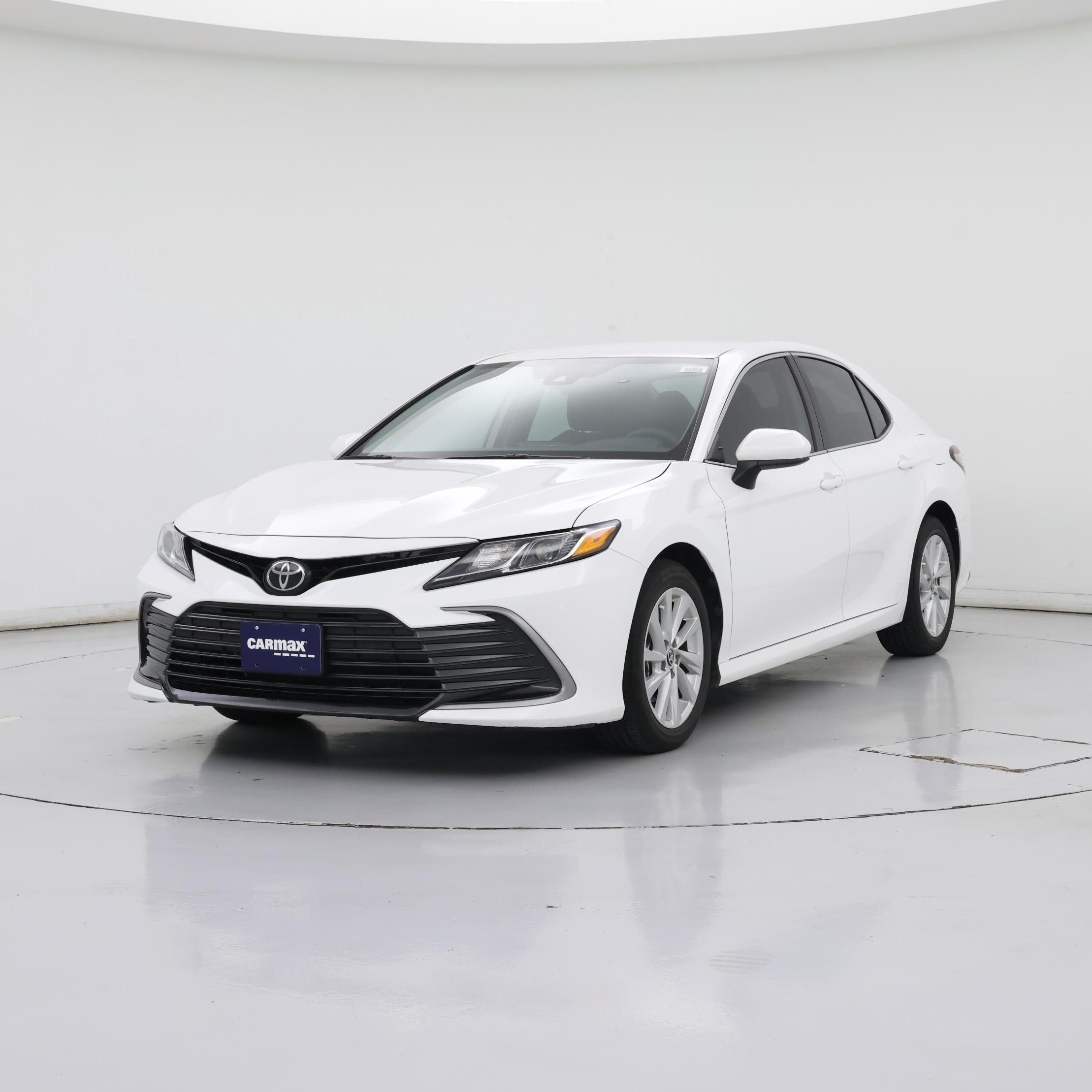 Thumbnail: 2023 Toyota Camry - 4