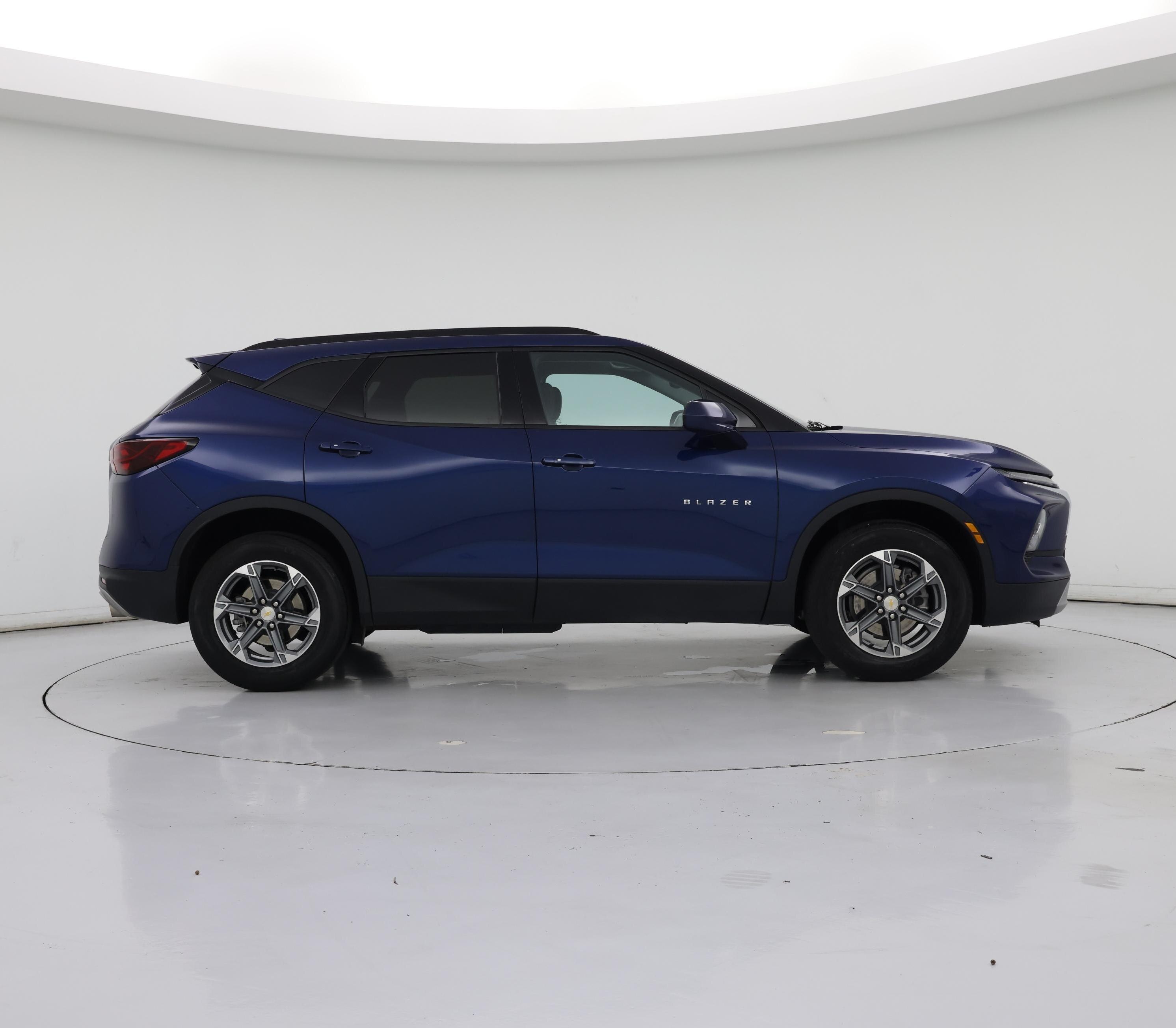 Thumbnail: 2023 Chevrolet Blazer - 7