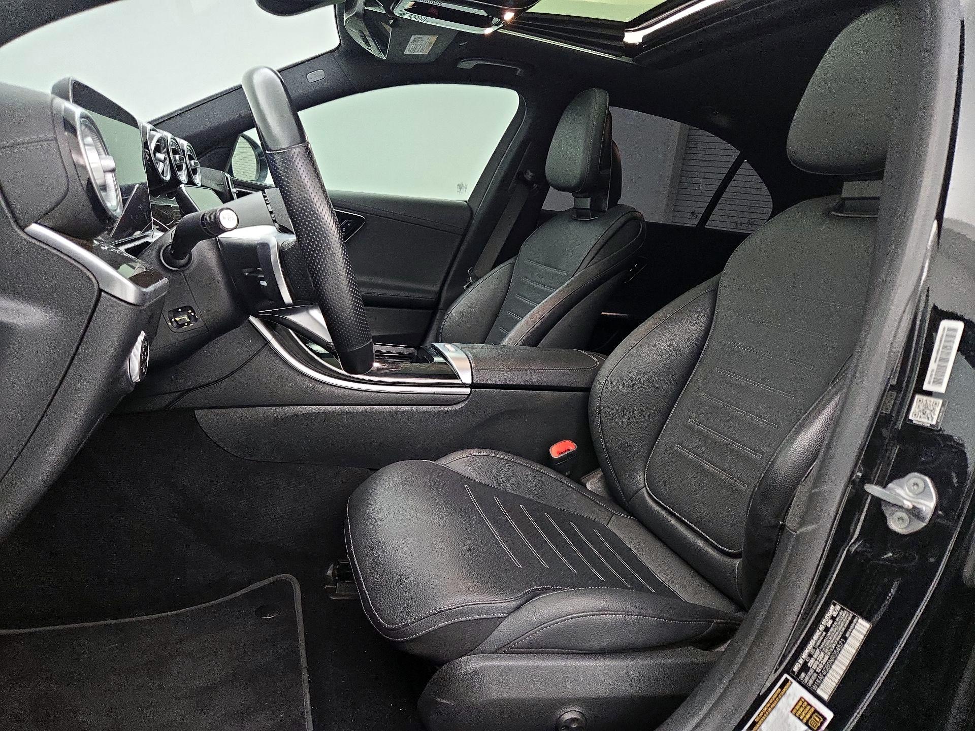 Thumbnail: 2022 Mercedes-Benz C-Class - 11