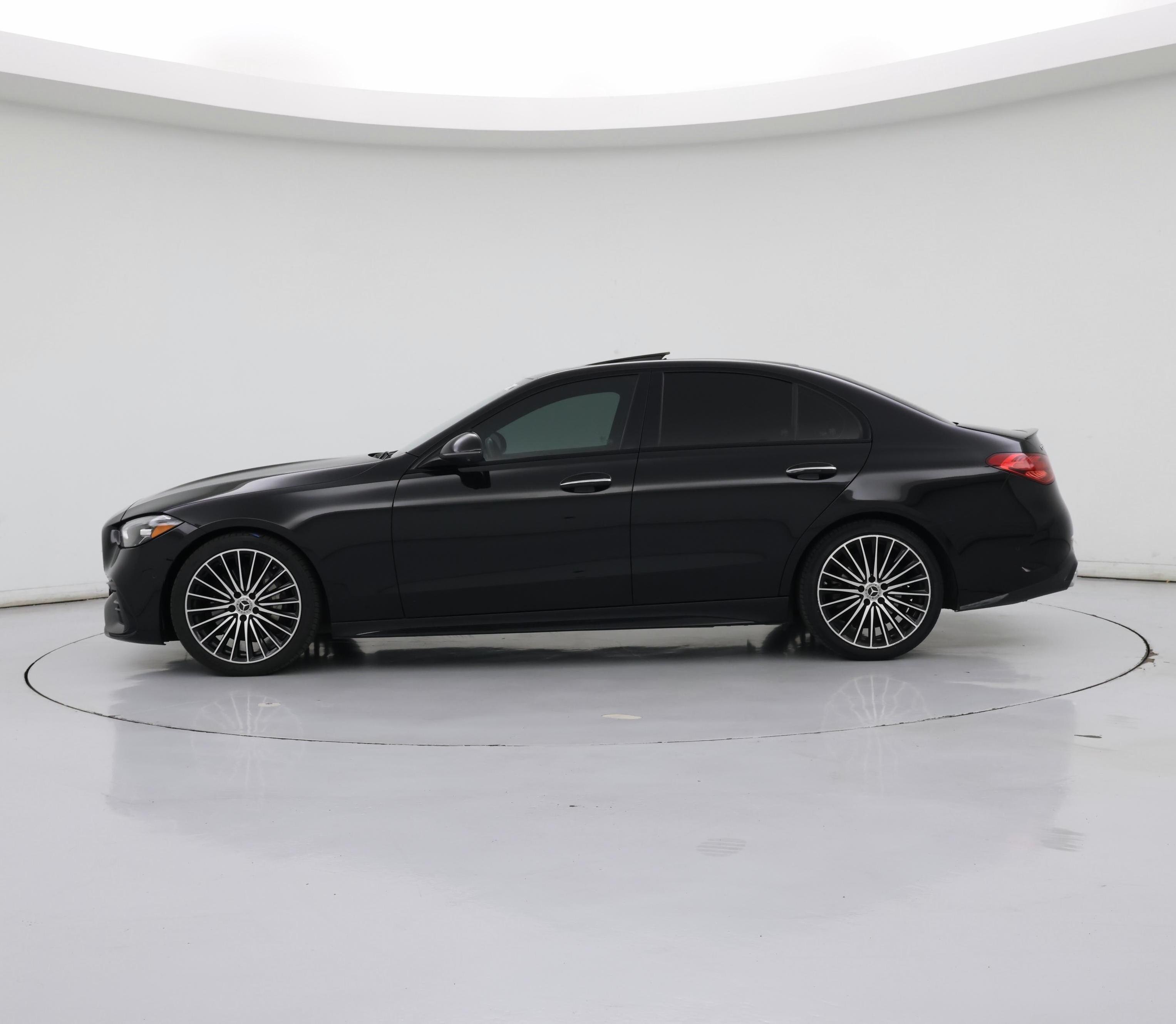 Thumbnail: 2022 Mercedes-Benz C-Class - 3