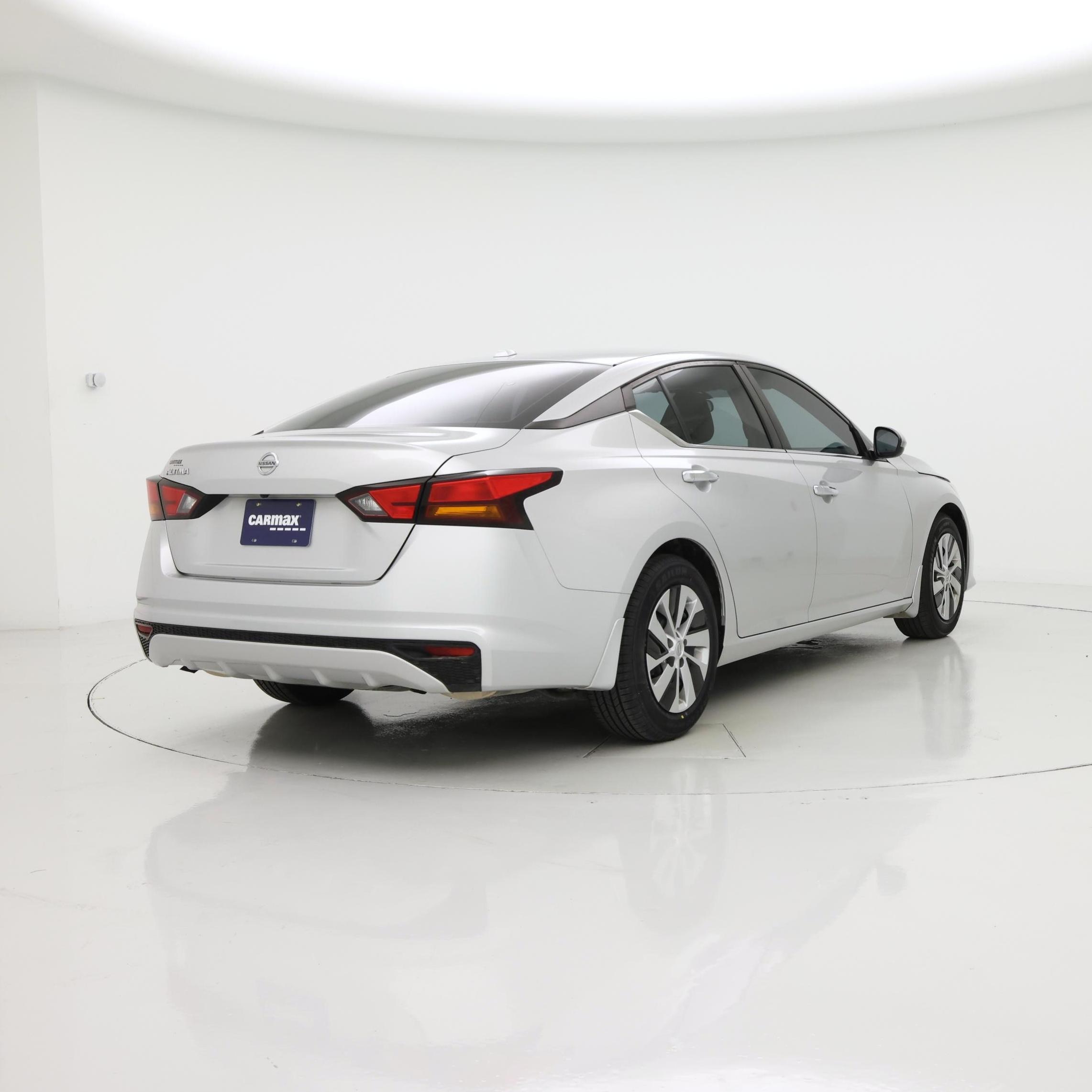 Thumbnail: 2020 Nissan Altima - 8