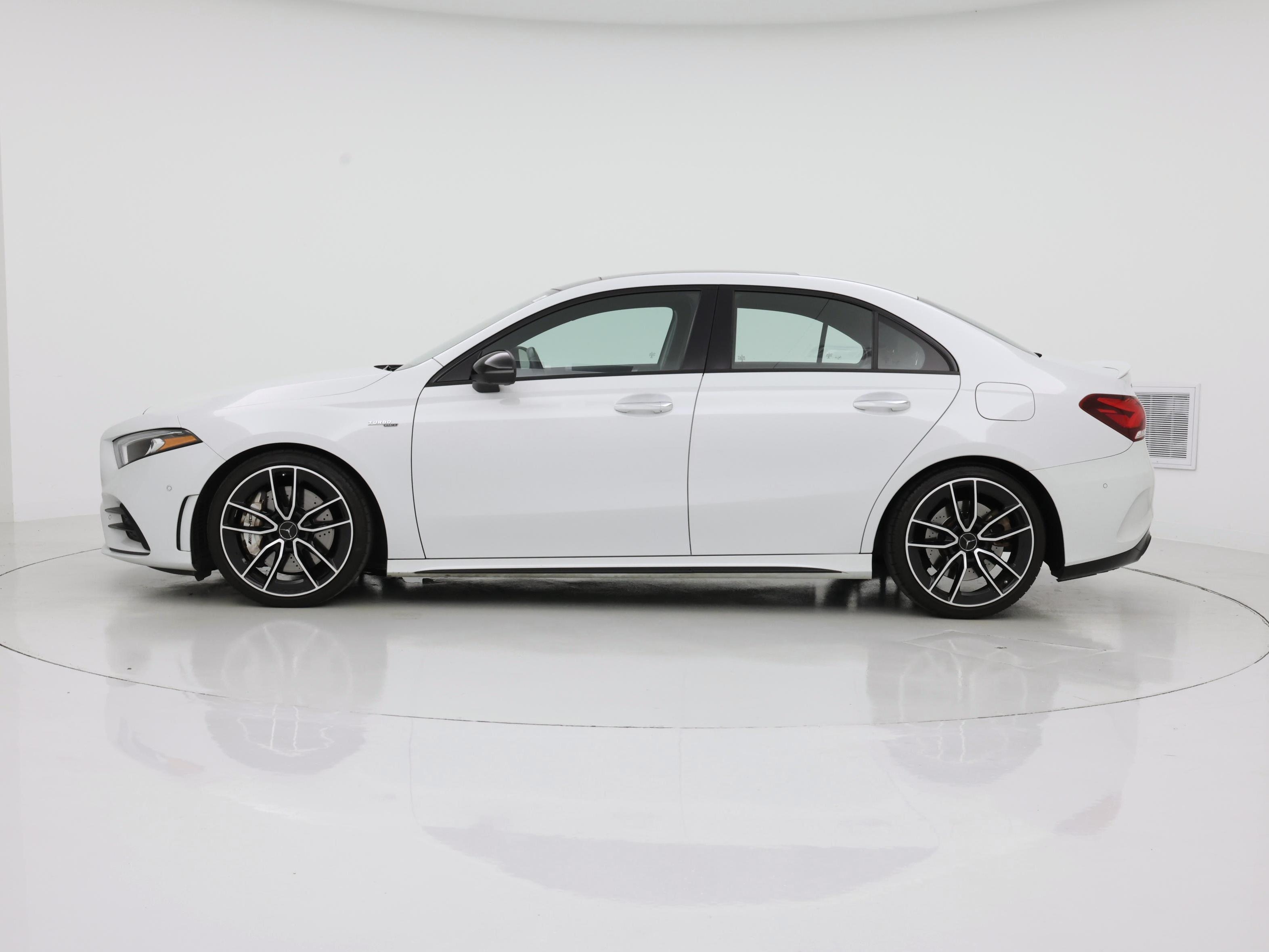 Thumbnail: 2020 Mercedes-Benz A-Class - 3