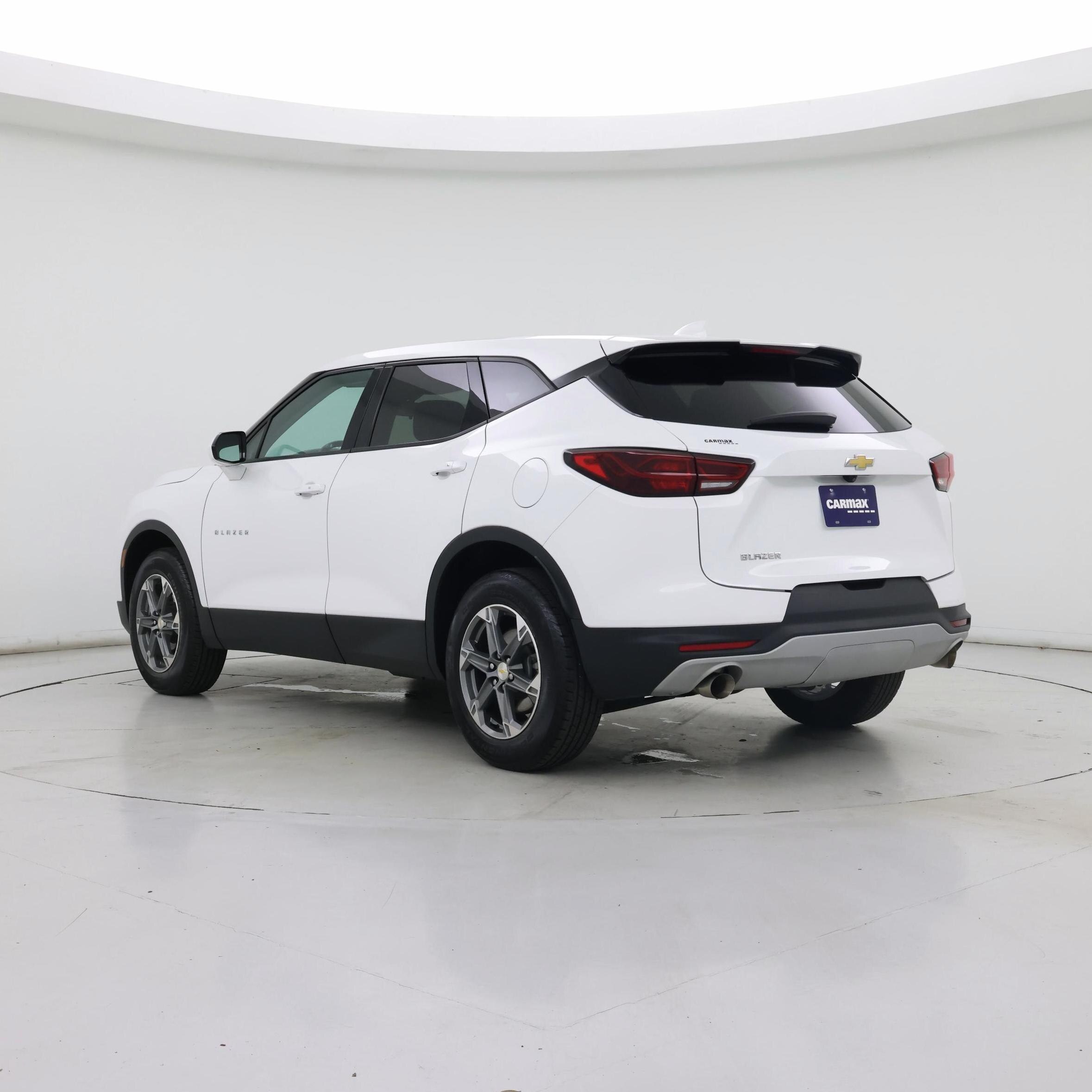 Thumbnail: 2023 Chevrolet Blazer - 2