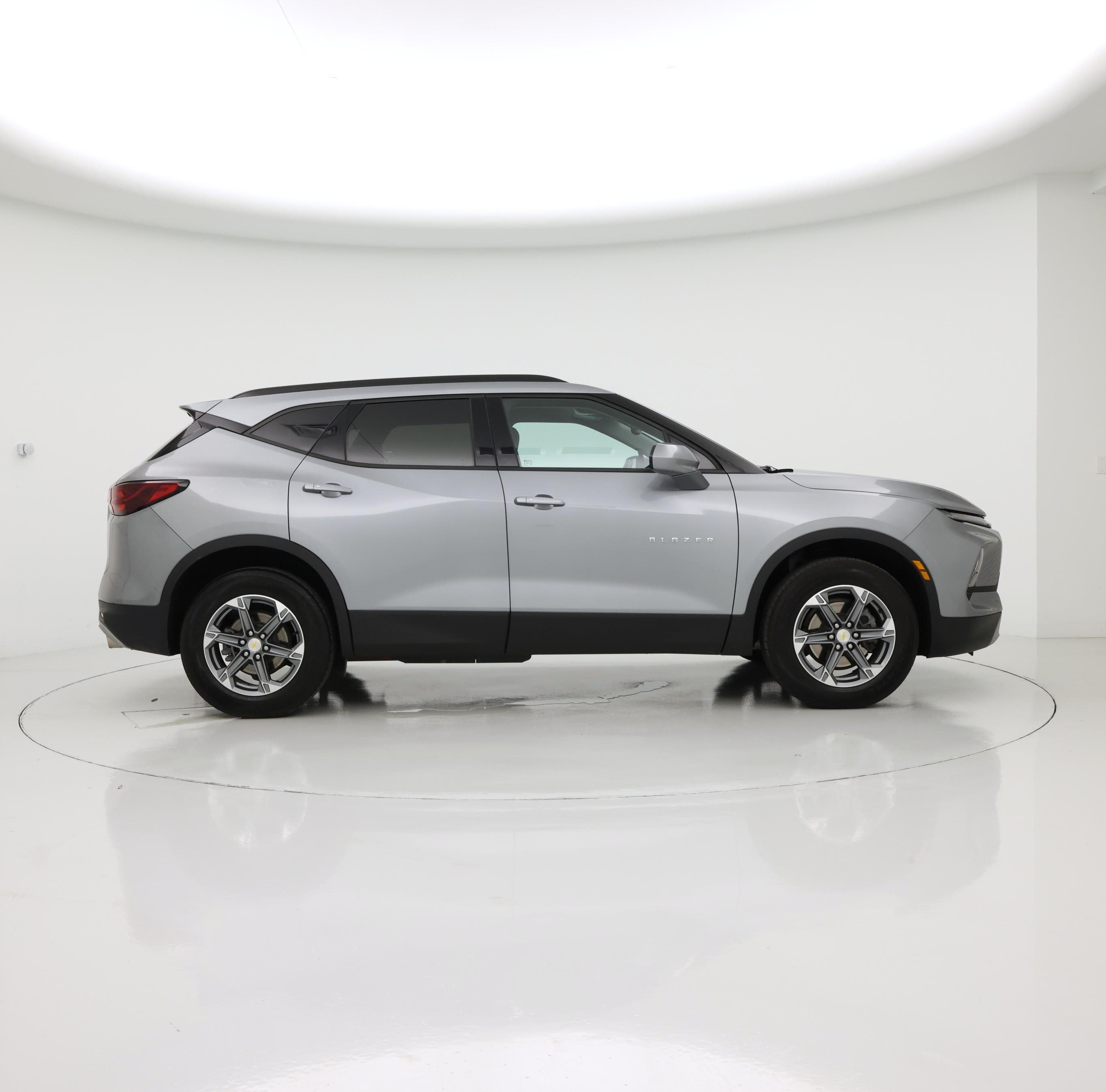 Thumbnail: 2023 Chevrolet Blazer - 7
