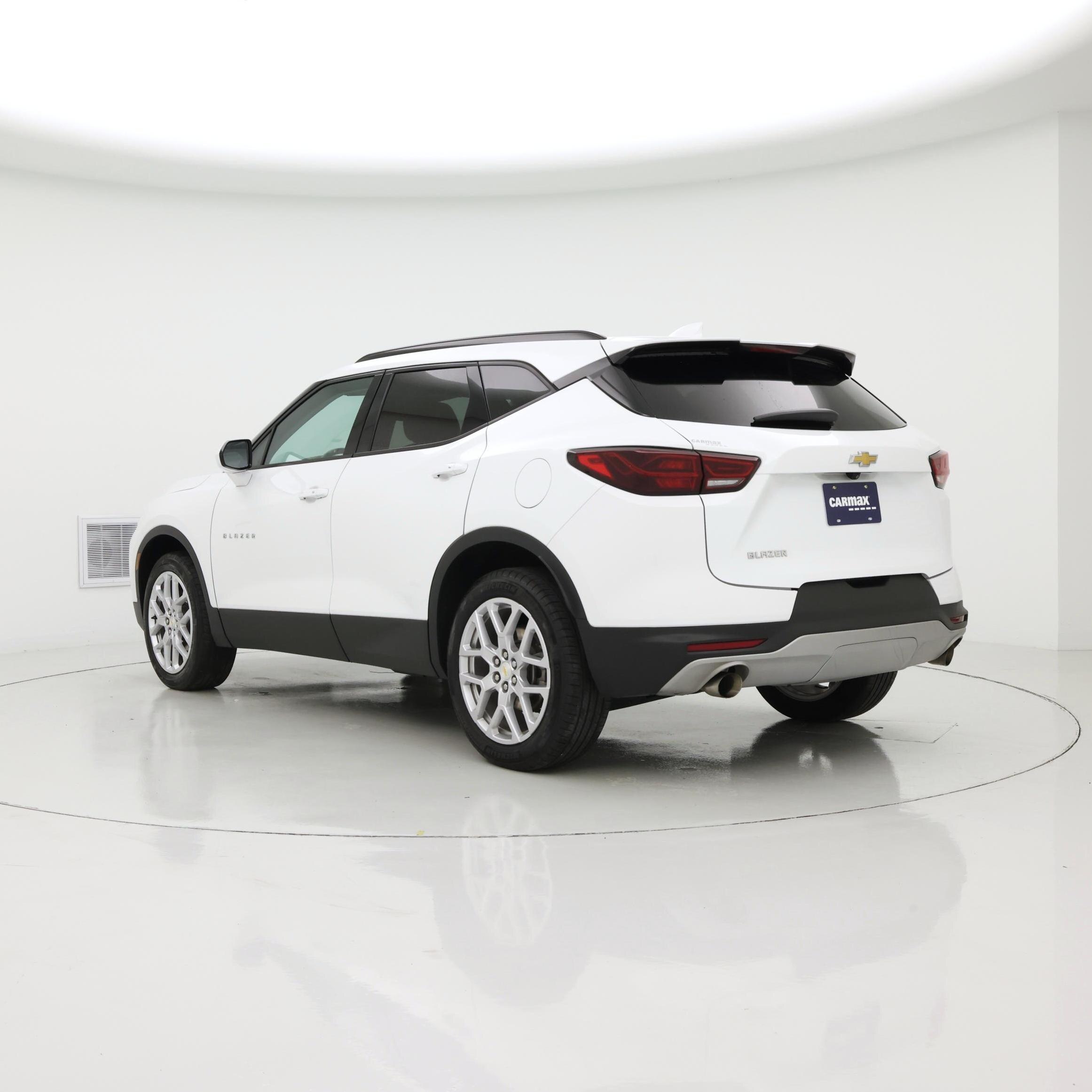 Thumbnail: 2023 Chevrolet Blazer - 2