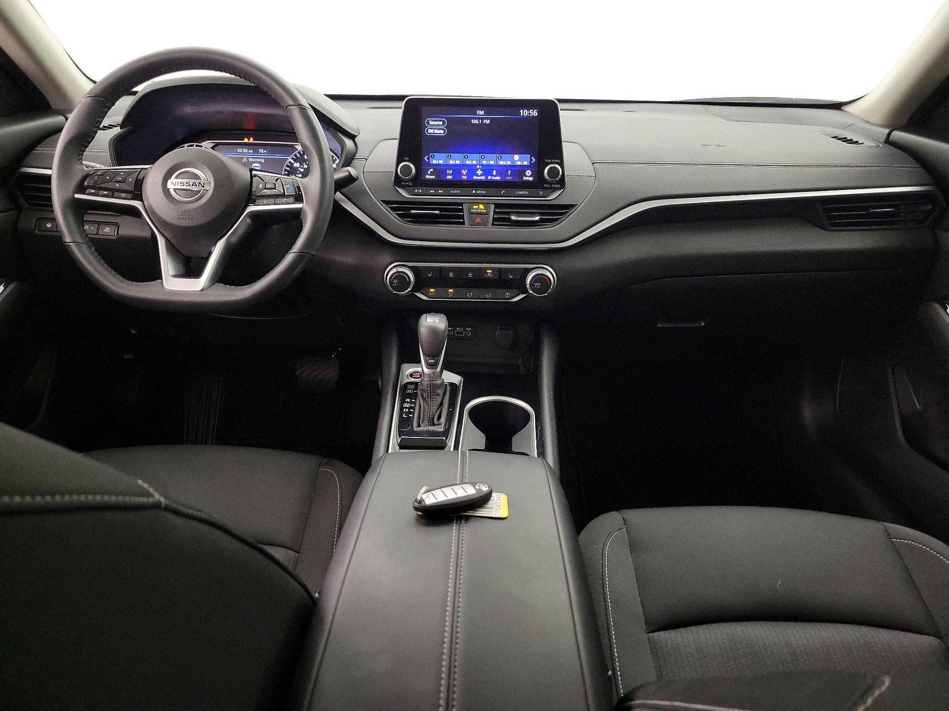 Thumbnail: 2022 Nissan Altima - 9