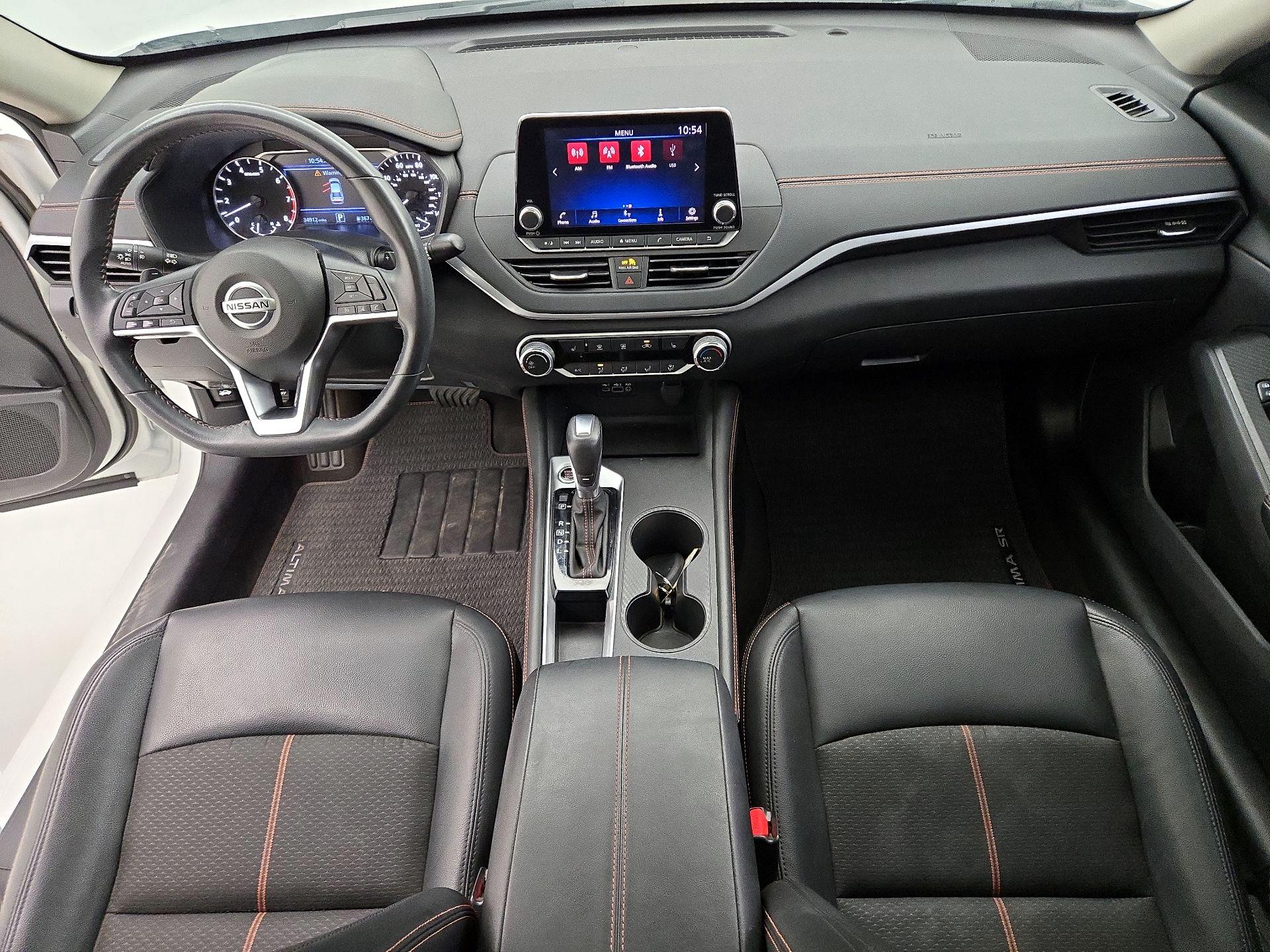 Thumbnail: 2022 Nissan Altima - 9