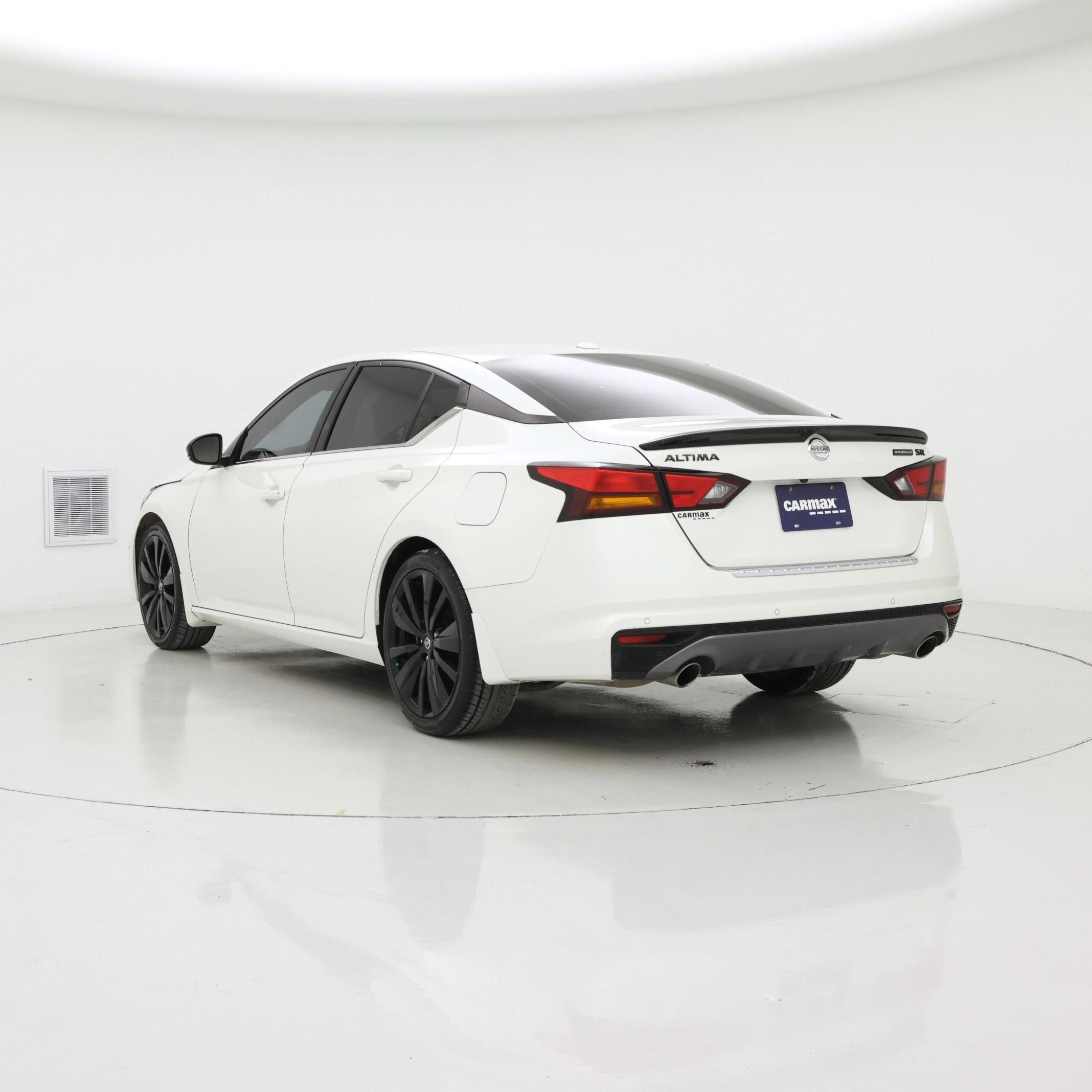 Thumbnail: 2022 Nissan Altima - 2