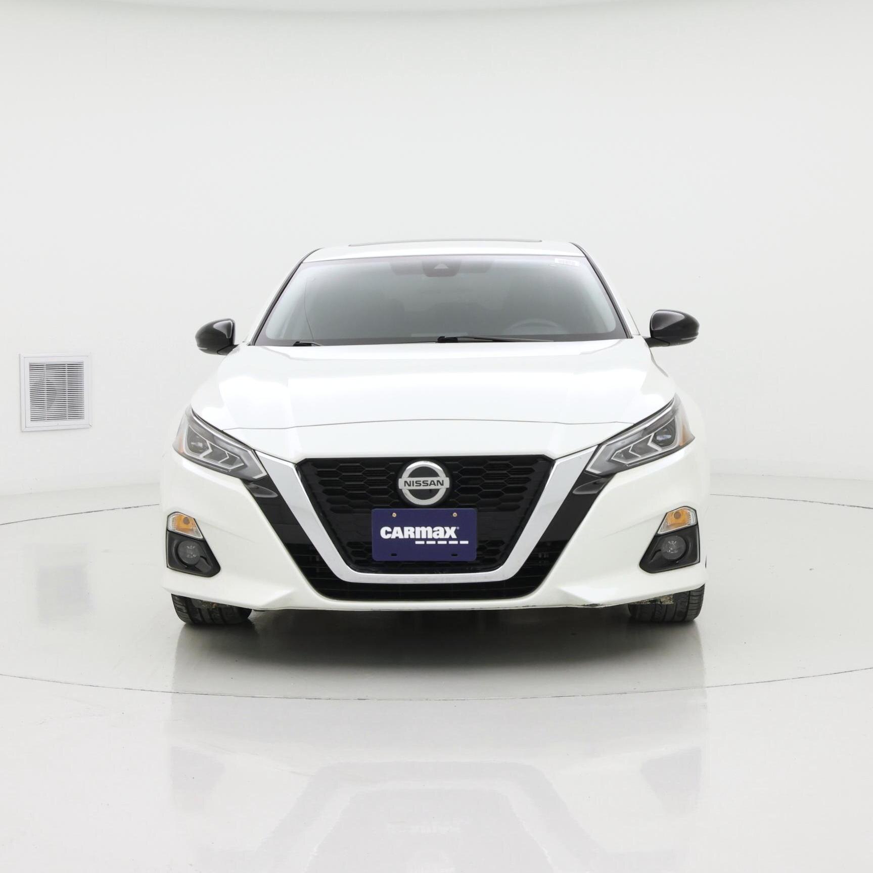 Thumbnail: 2022 Nissan Altima - 5