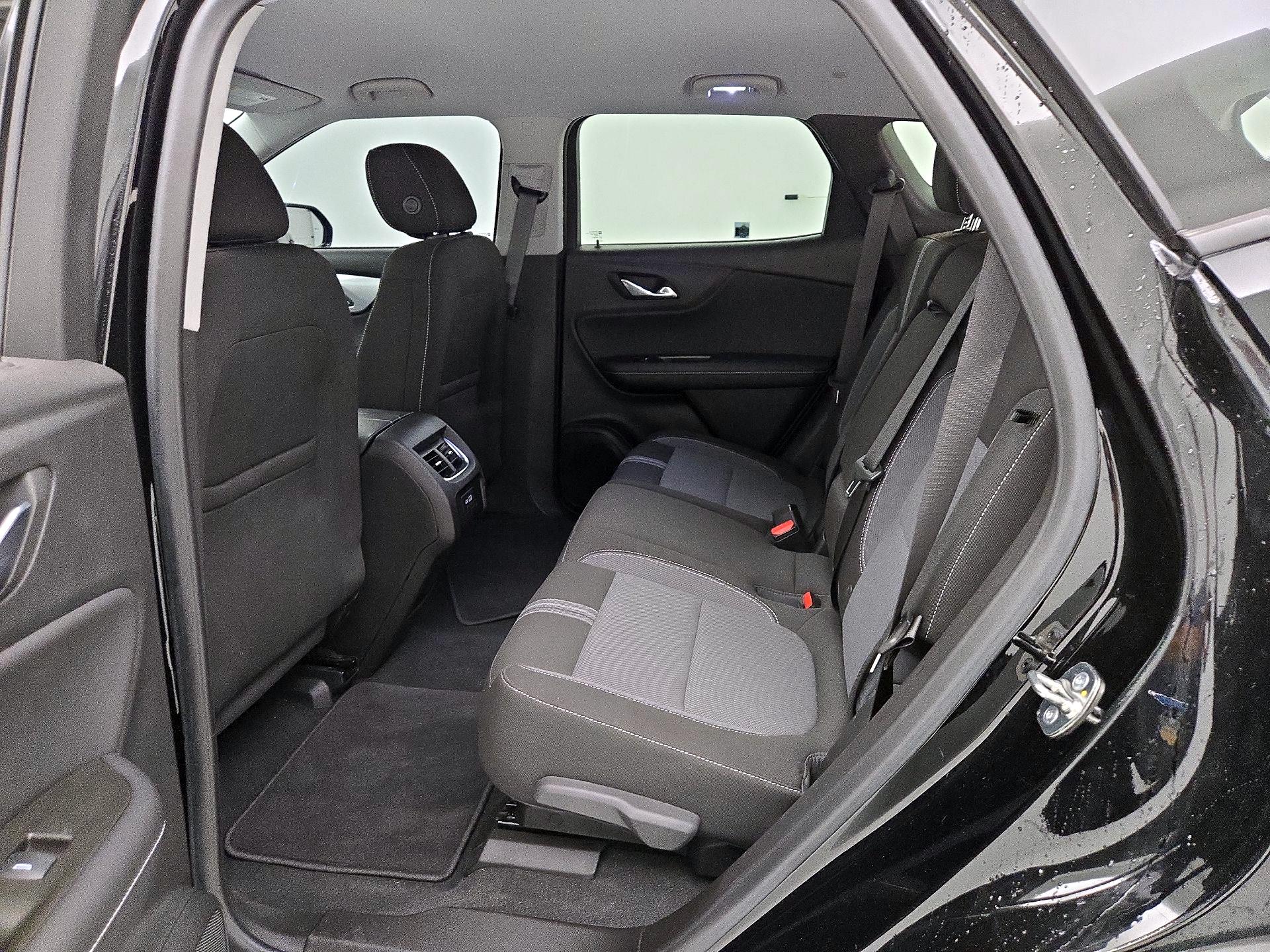 Thumbnail: 2023 Chevrolet Blazer - 19