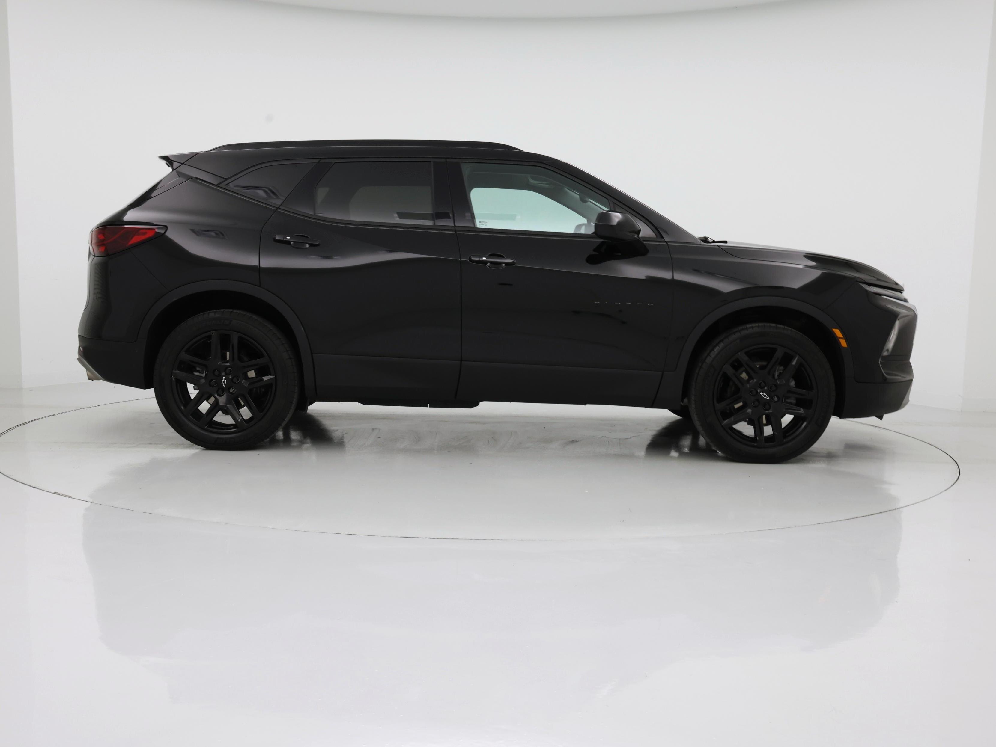 Thumbnail: 2023 Chevrolet Blazer - 7