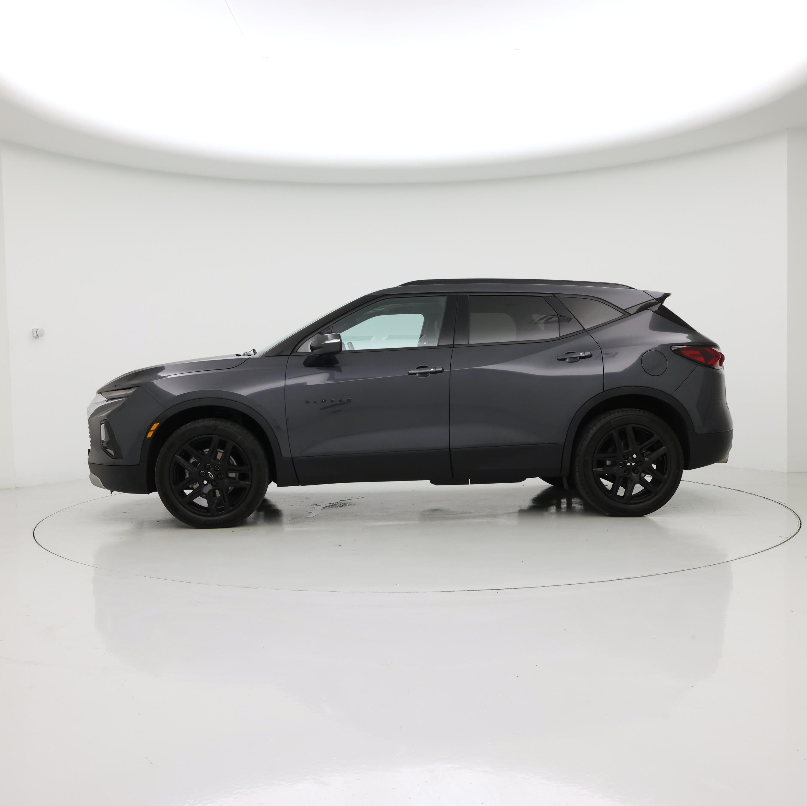 Thumbnail: 2022 Chevrolet Blazer - 3