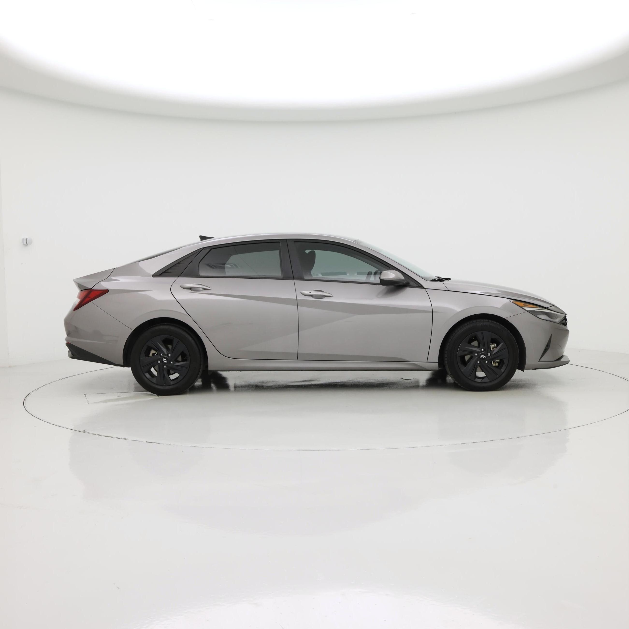 Thumbnail: 2023 Hyundai Elantra - 7