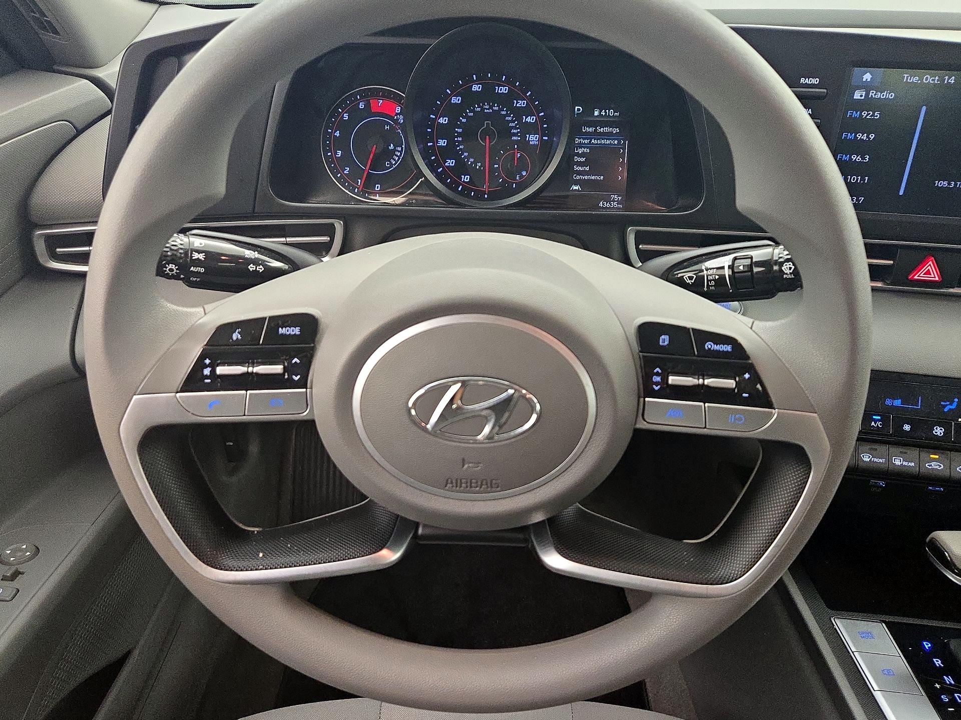 Thumbnail: 2023 Hyundai Elantra - 10