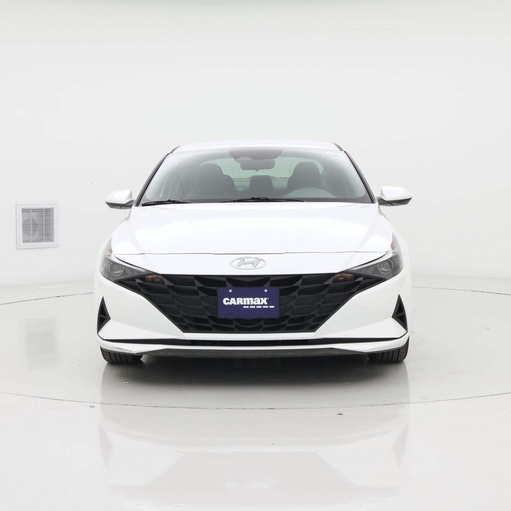 Thumbnail: 2023 Hyundai Elantra - 5