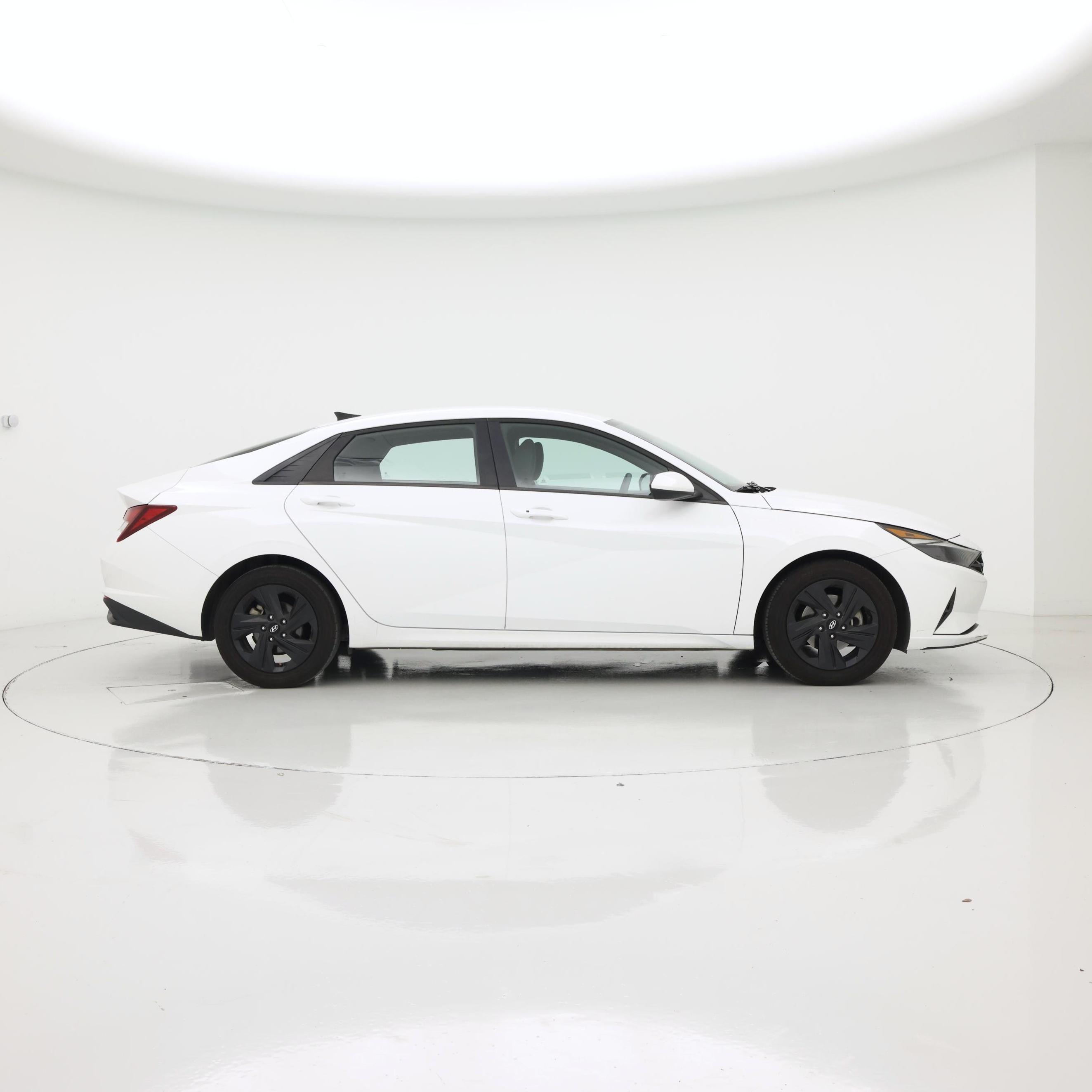 Thumbnail: 2023 Hyundai Elantra - 7