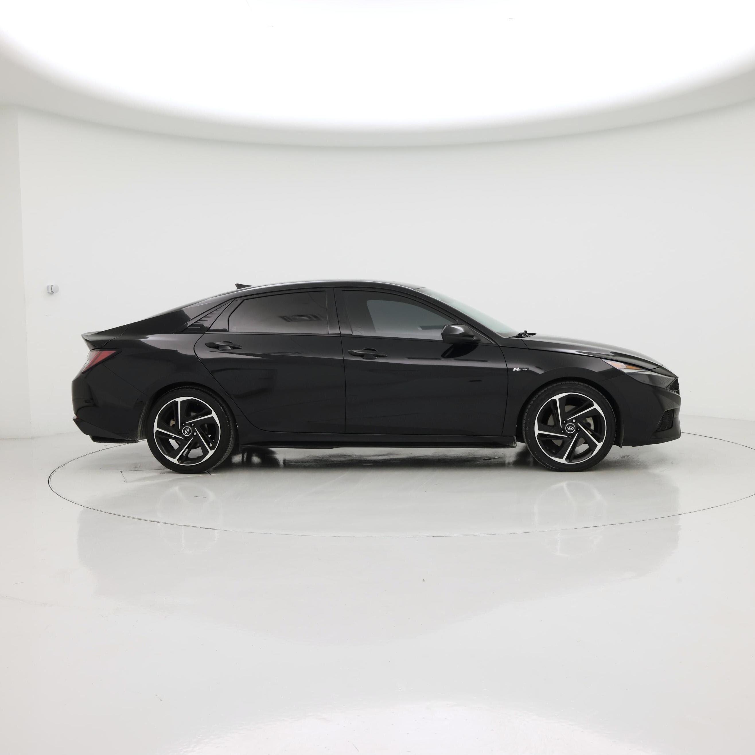 Thumbnail: 2022 Hyundai Elantra - 7