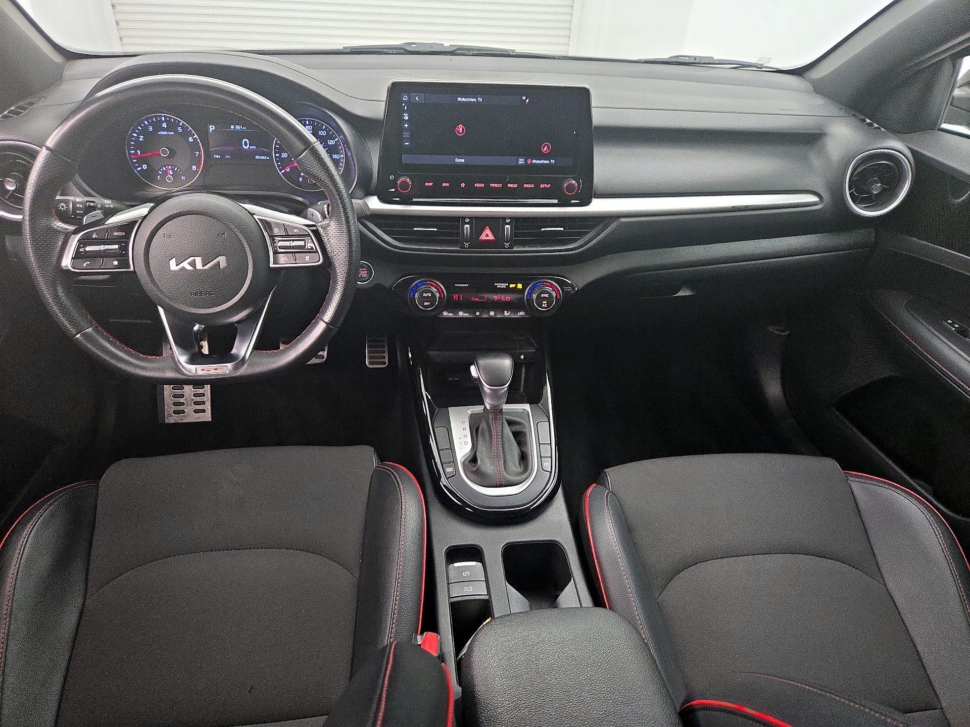 Thumbnail: 2022 Kia Forte - 9