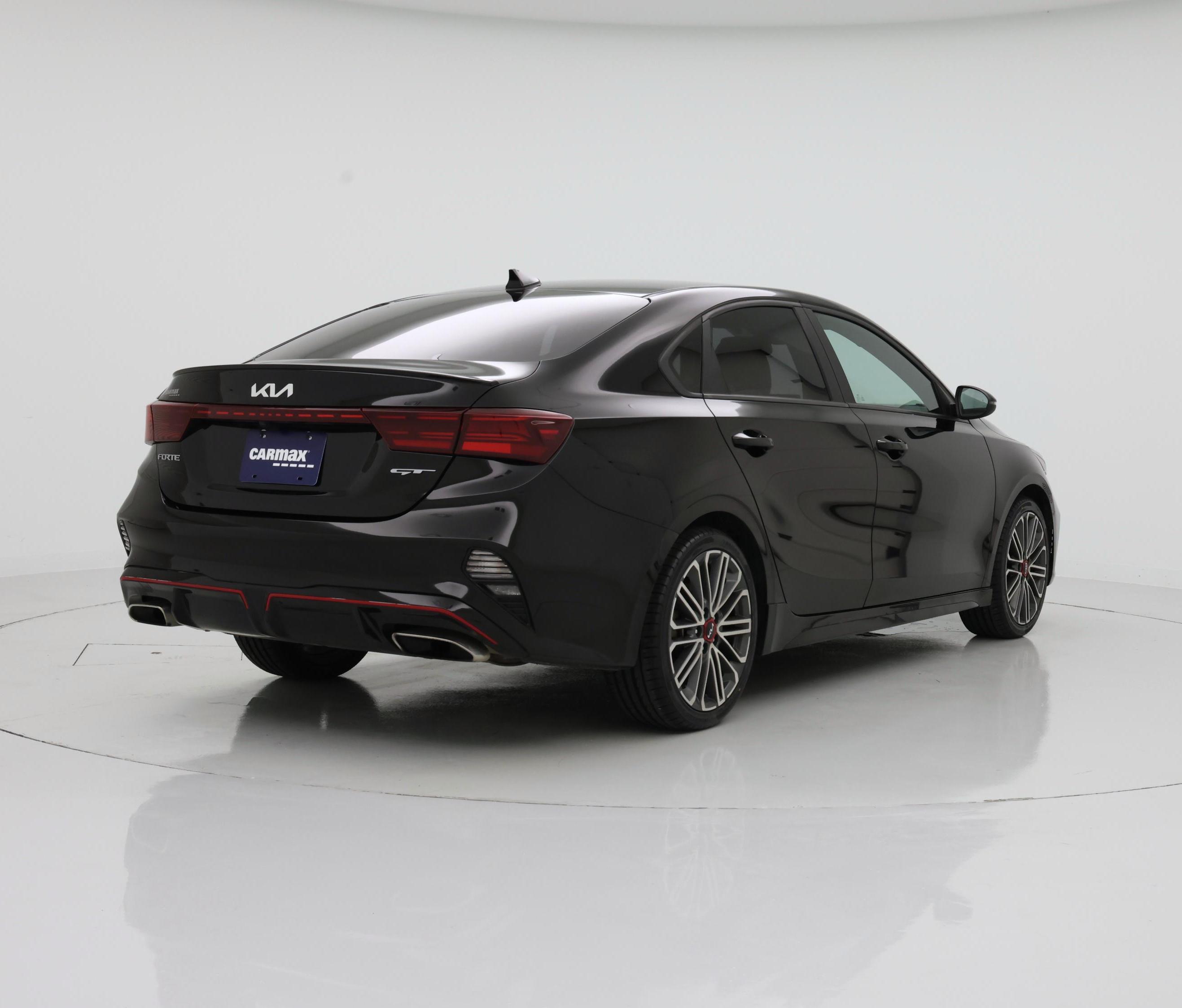 Thumbnail: 2022 Kia Forte - 8