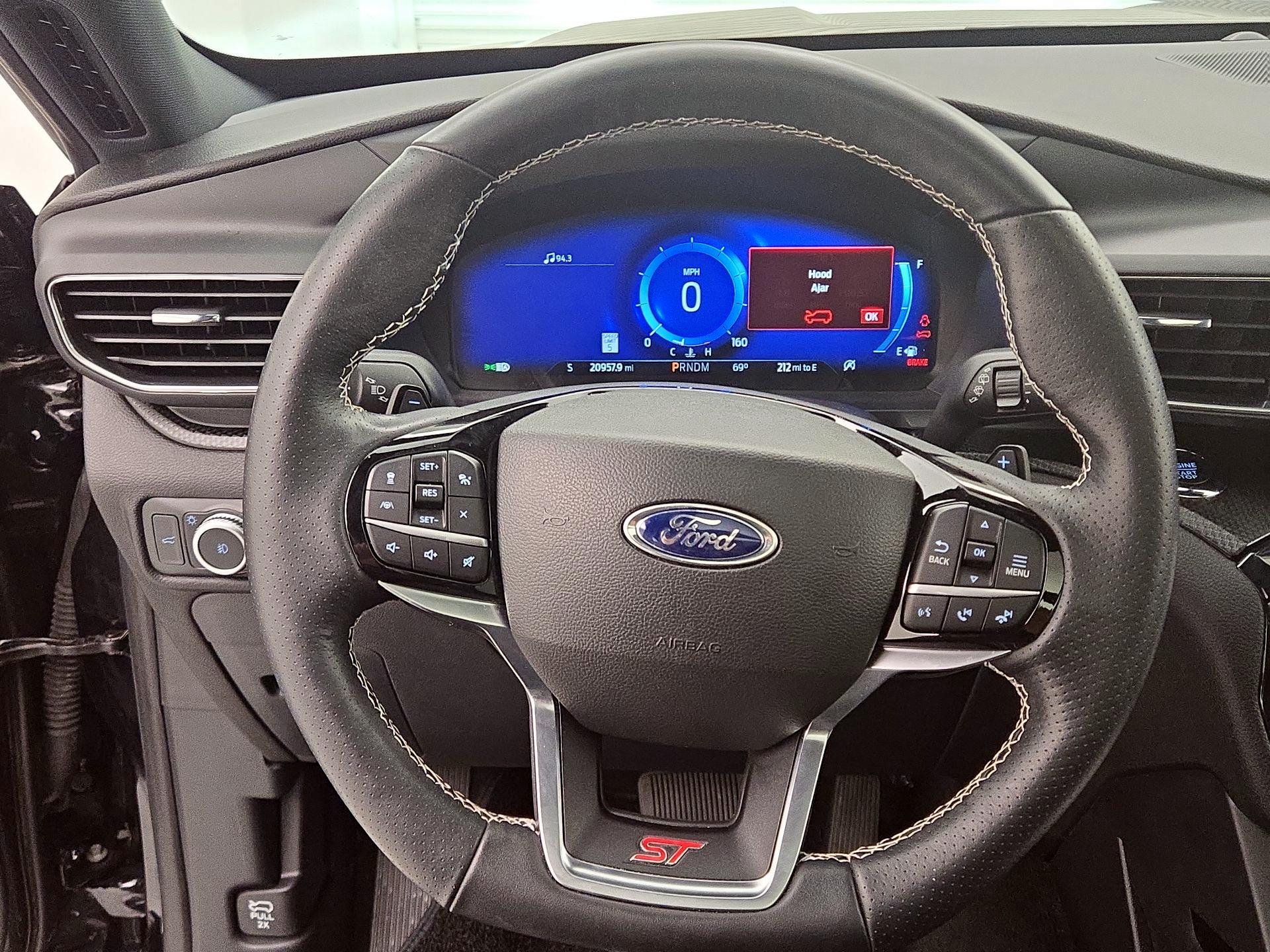 Thumbnail: 2022 Ford Explorer - 10