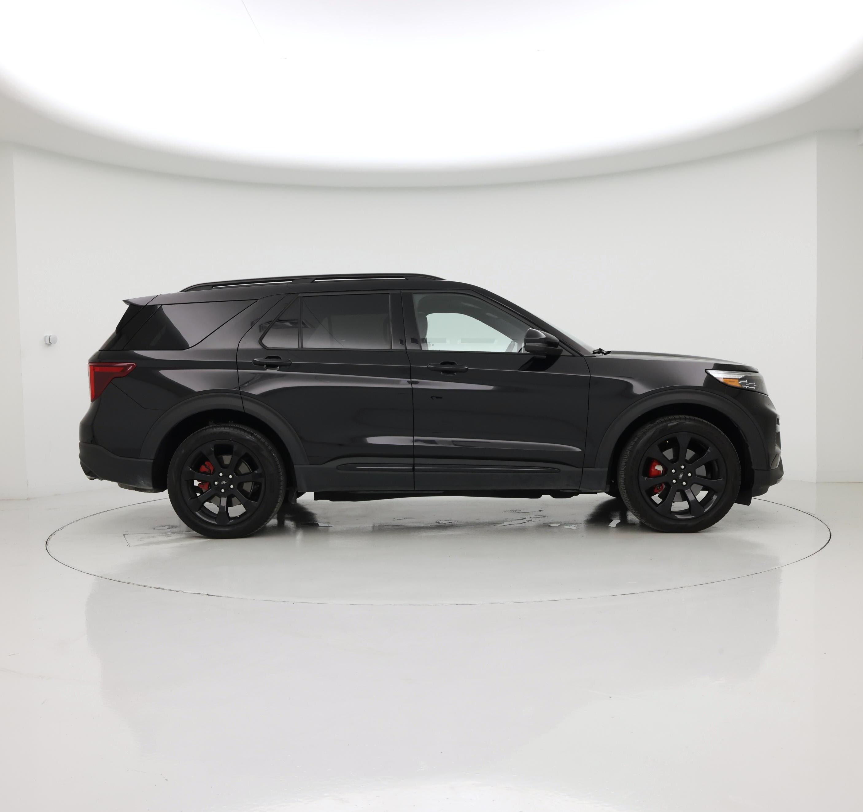 Thumbnail: 2022 Ford Explorer - 7