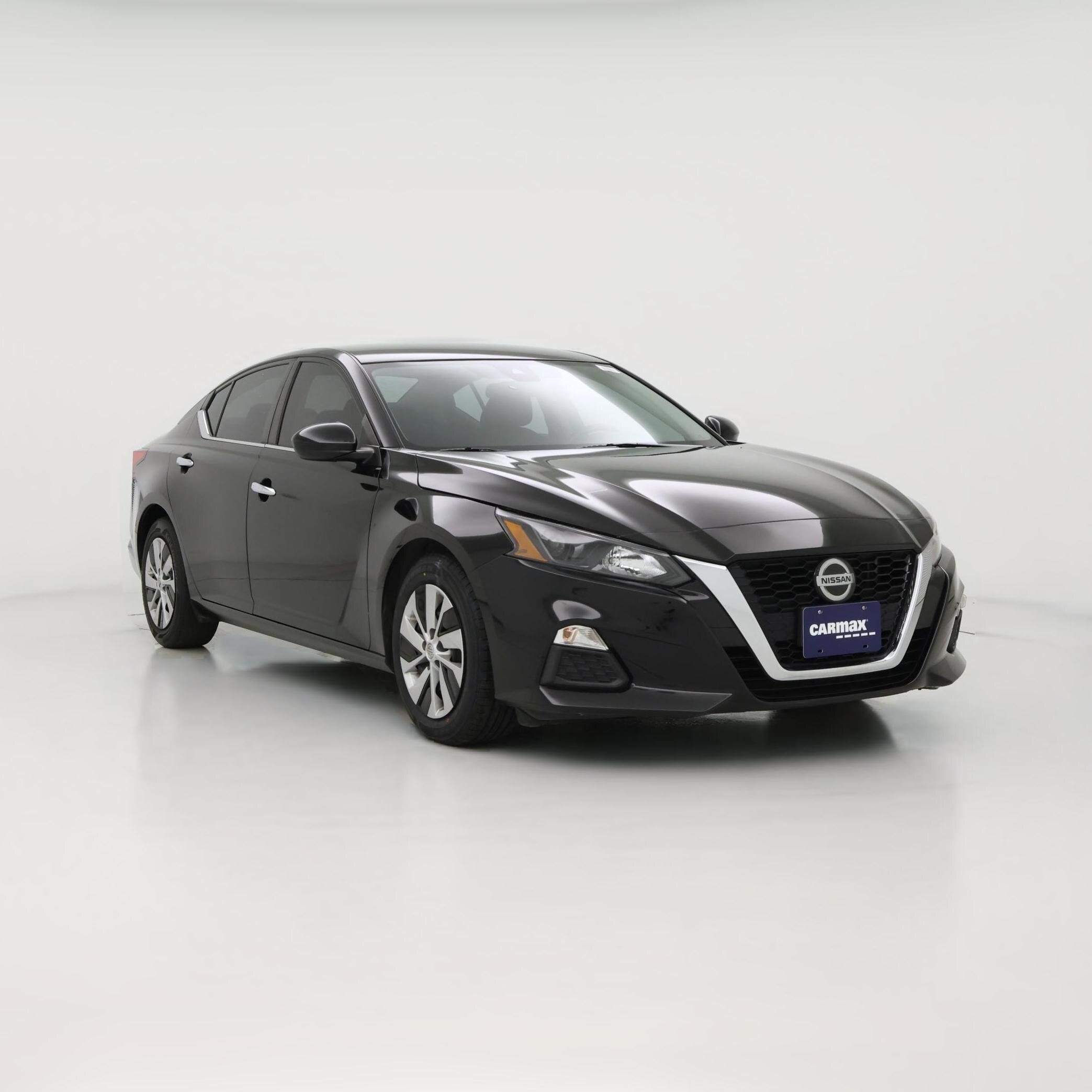 Thumbnail: 2022 Nissan Altima - 1