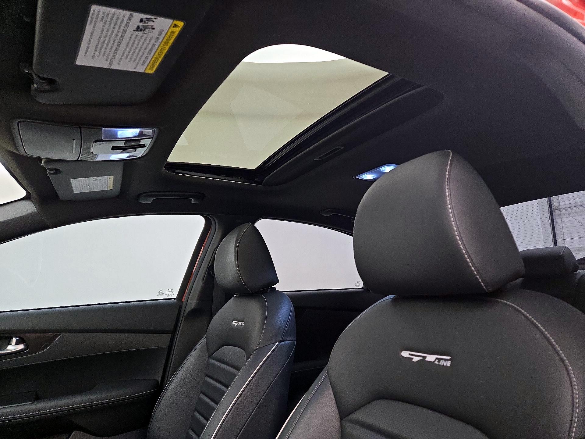 Thumbnail: 2023 Kia Forte - 20