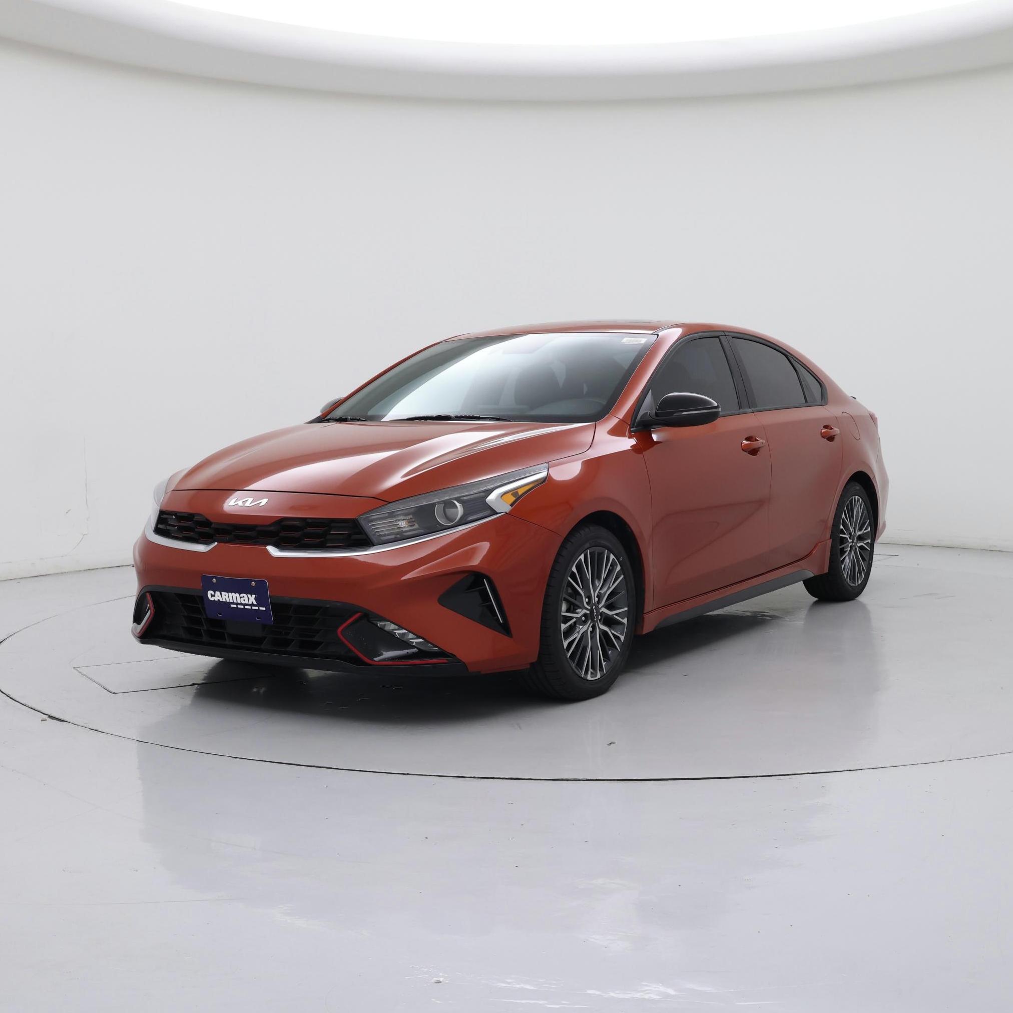 Thumbnail: 2023 Kia Forte - 4