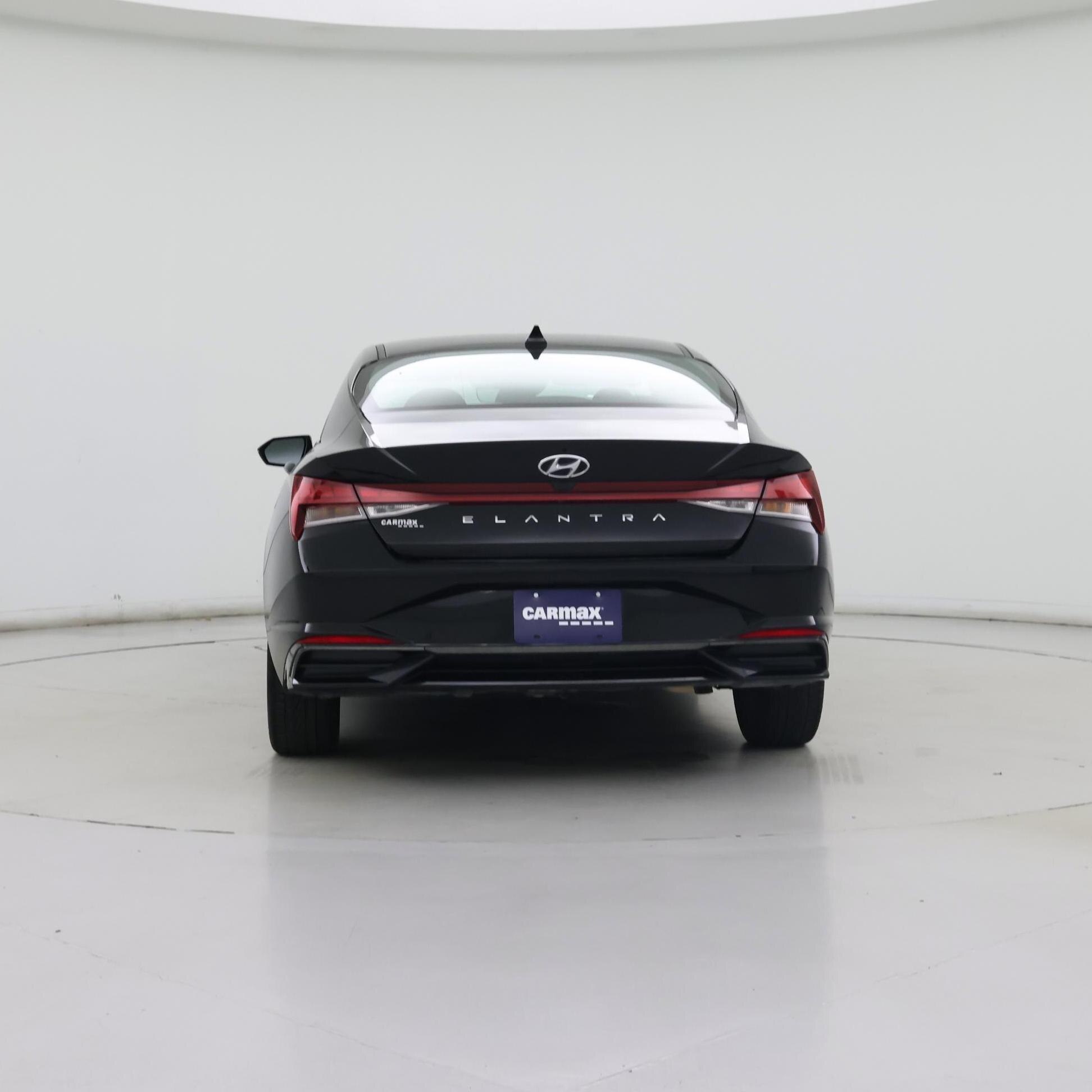 Thumbnail: 2022 Hyundai Elantra - 6
