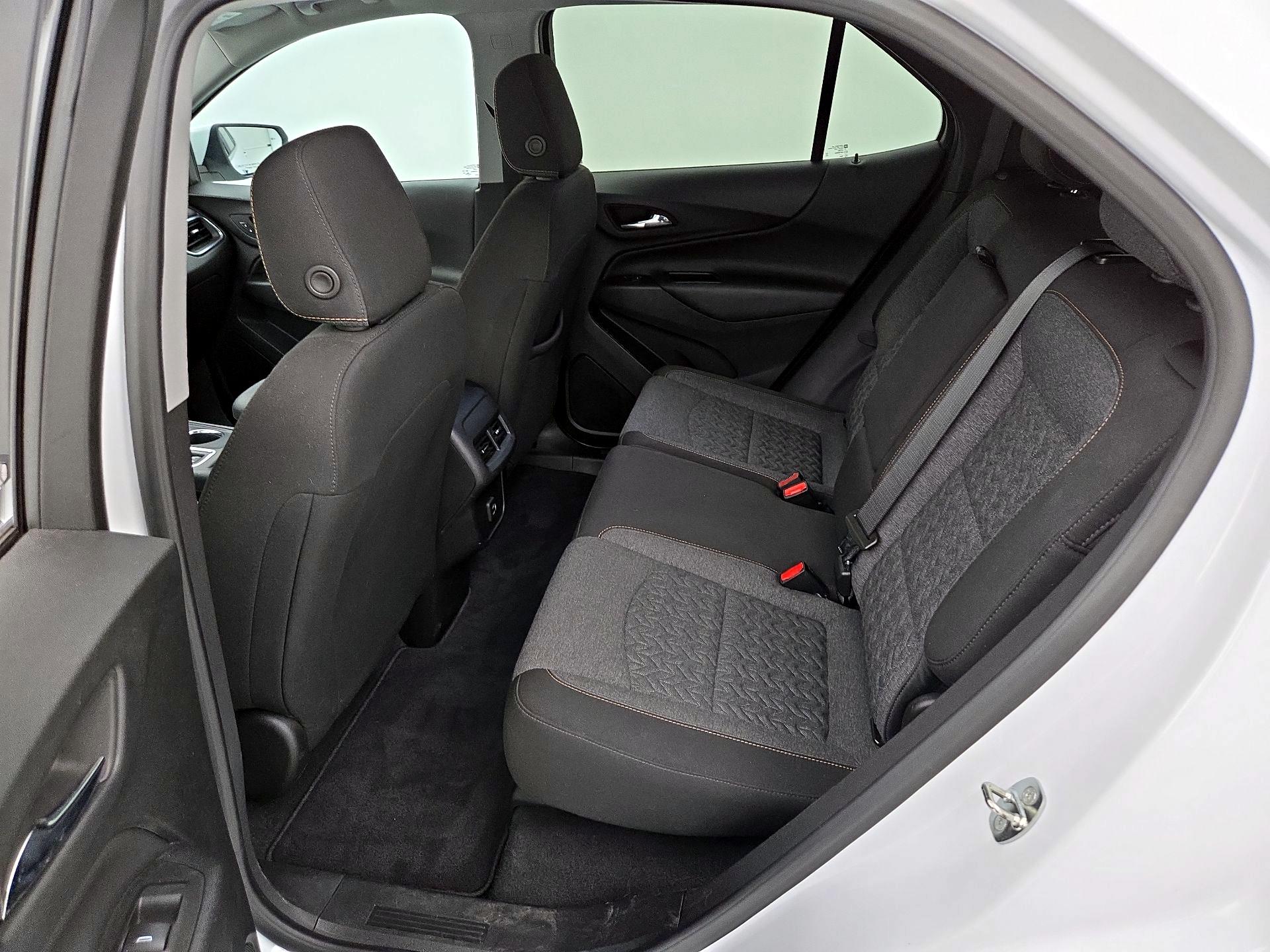 Thumbnail: 2022 Chevrolet Equinox - 19
