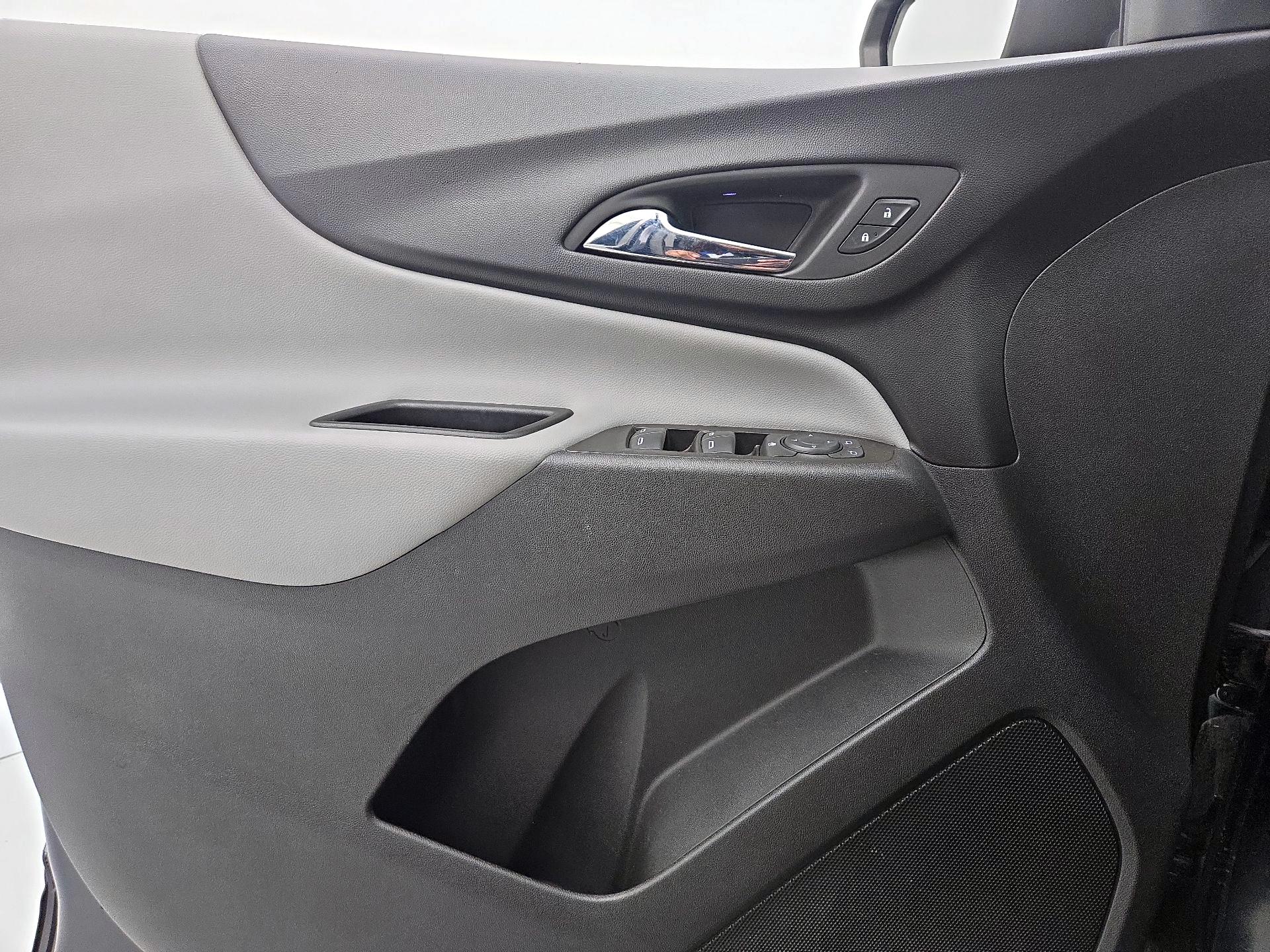Thumbnail: 2020 Chevrolet Equinox - 12
