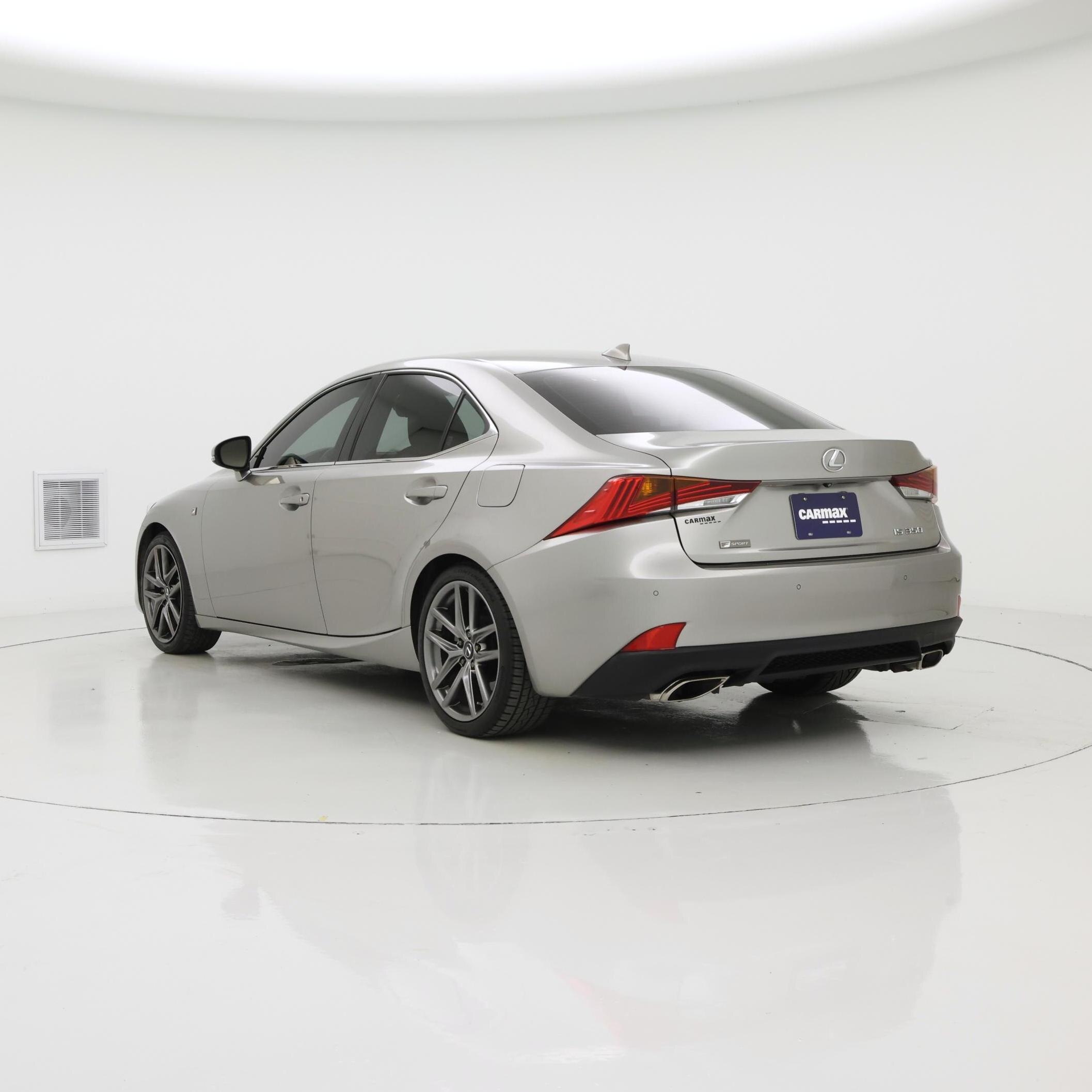 Thumbnail: 2020 Lexus IS - 2